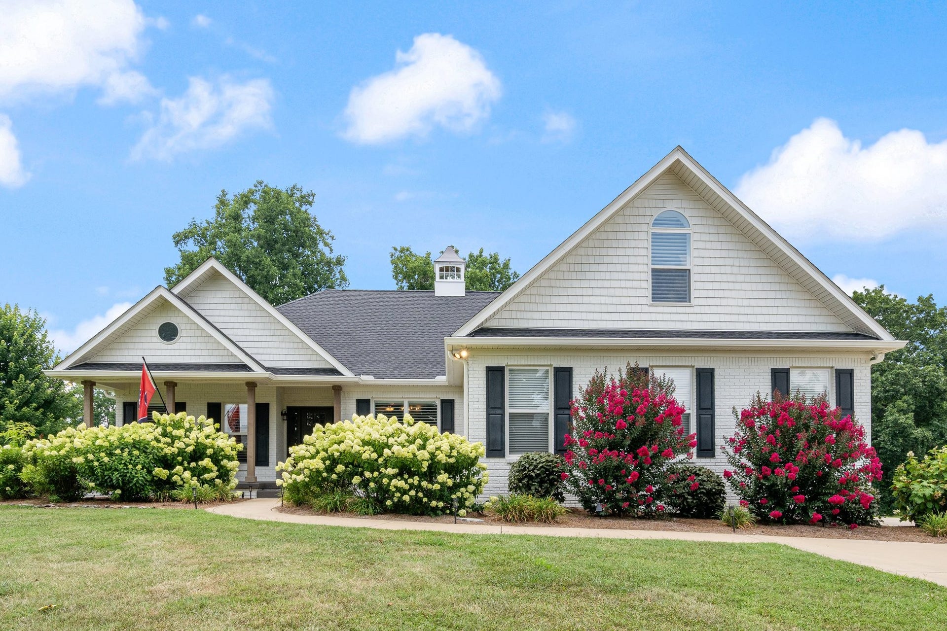 2711 Ernest Hawkins Rd, Columbia, TN 38401 2711 Ernest Hawkins Rd, Columbia, TN 38401