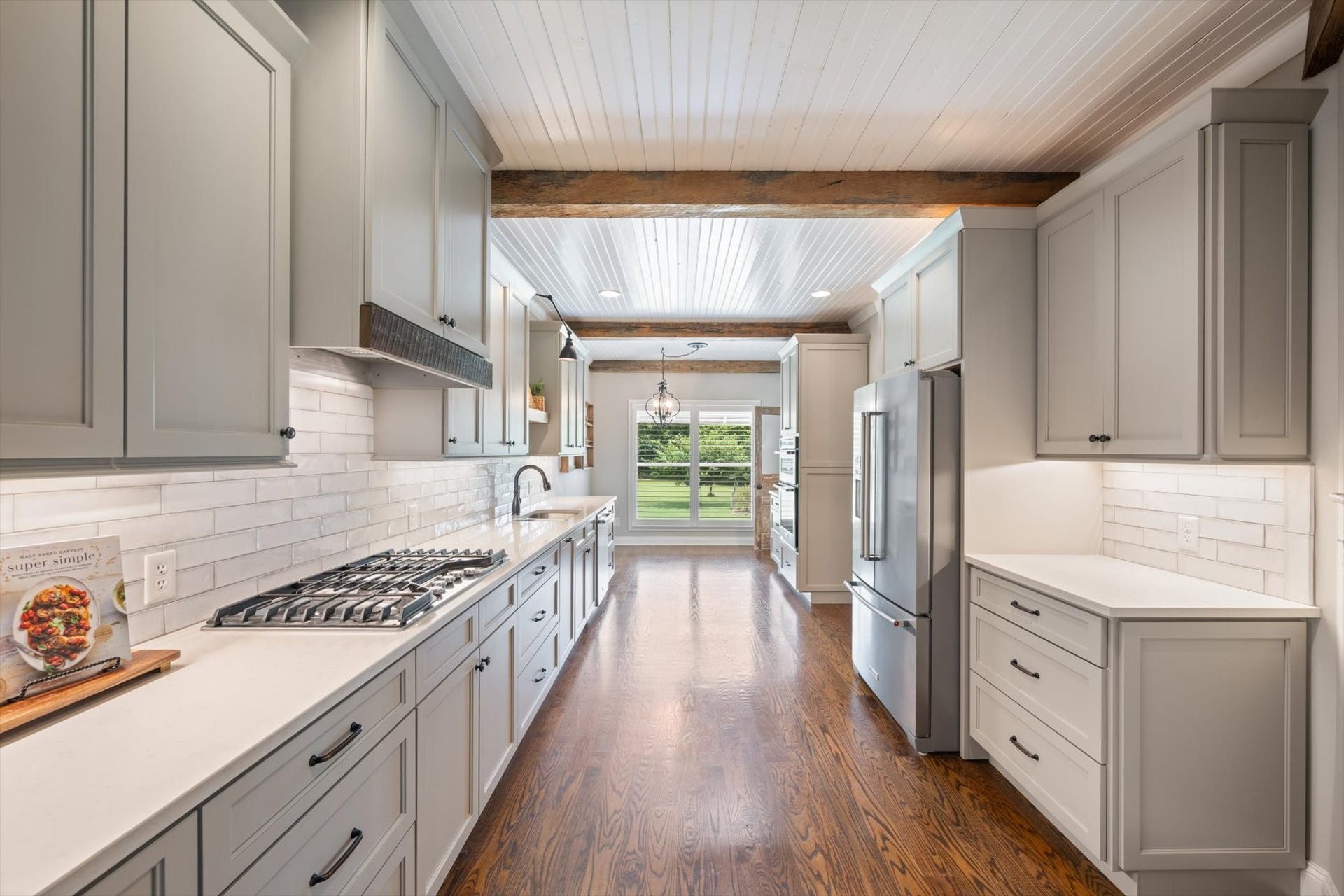 2711 Ernest Hawkins Rd, Columbia, TN 38401 2711 Ernest Hawkins Rd, Columbia, TN 38401