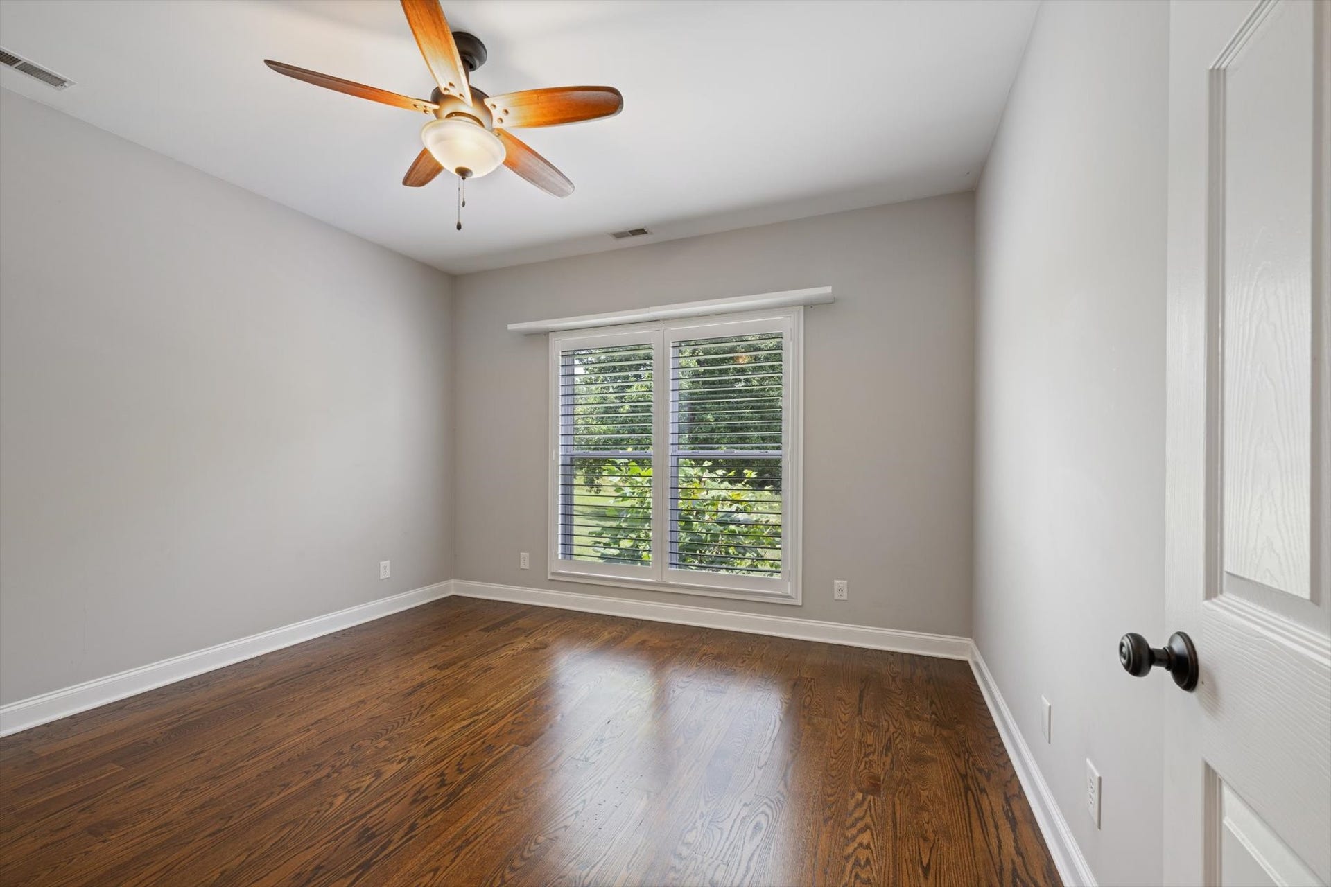 2711 Ernest Hawkins Rd, Columbia, TN 38401 2711 Ernest Hawkins Rd, Columbia, TN 38401