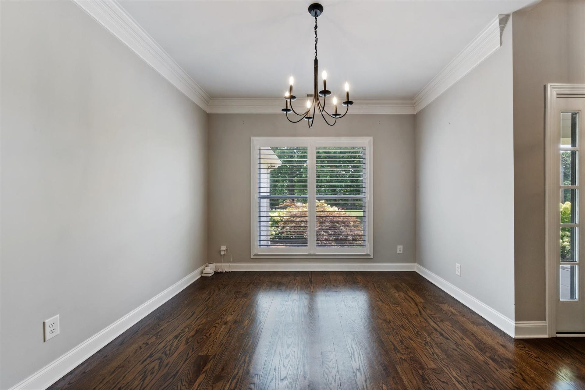 2711 Ernest Hawkins Rd, Columbia, TN 38401 2711 Ernest Hawkins Rd, Columbia, TN 38401