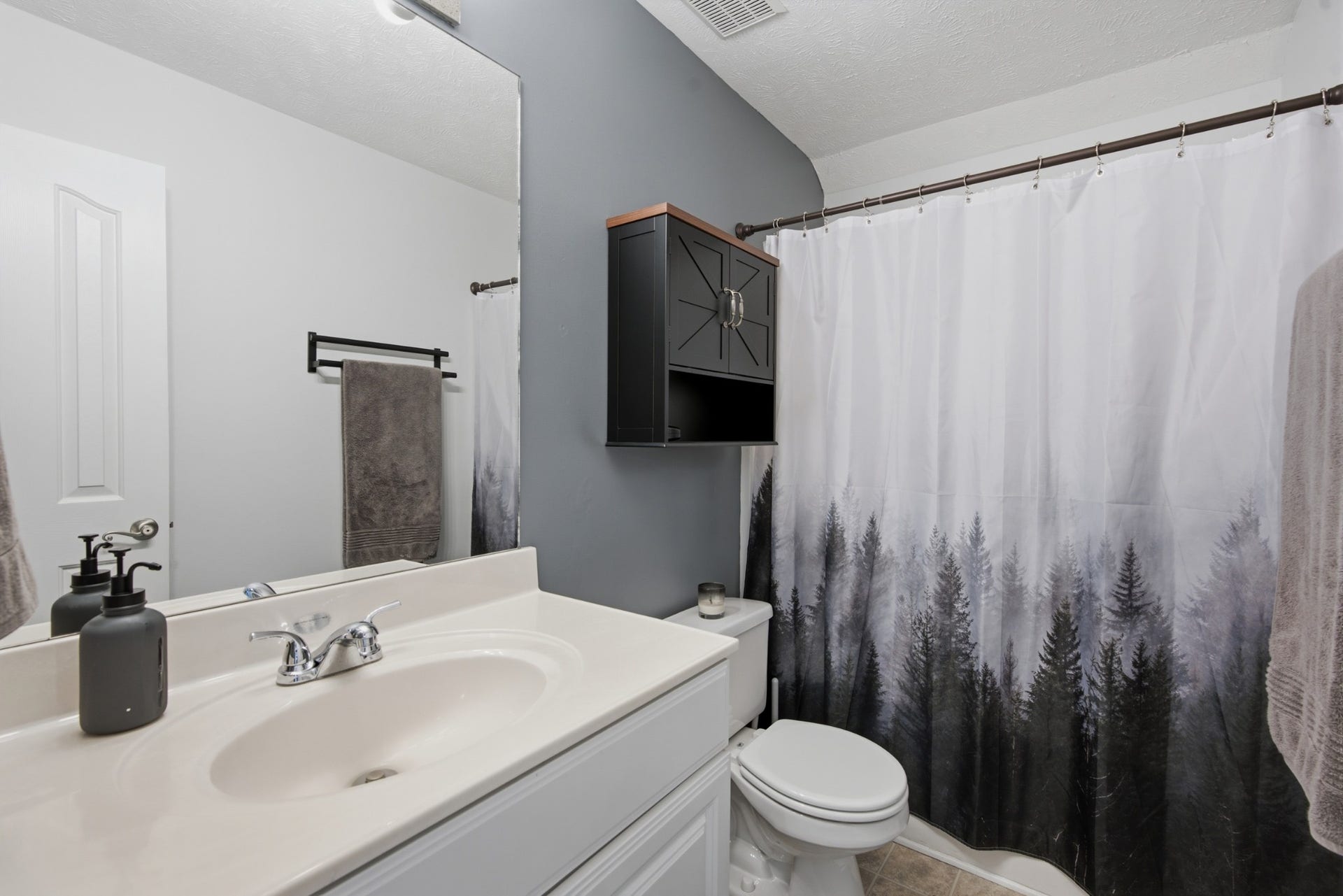 3317 Cornerstone Dr, Murfreesboro, TN 37128 3317 Cornerstone Dr, Murfreesboro, TN 37128