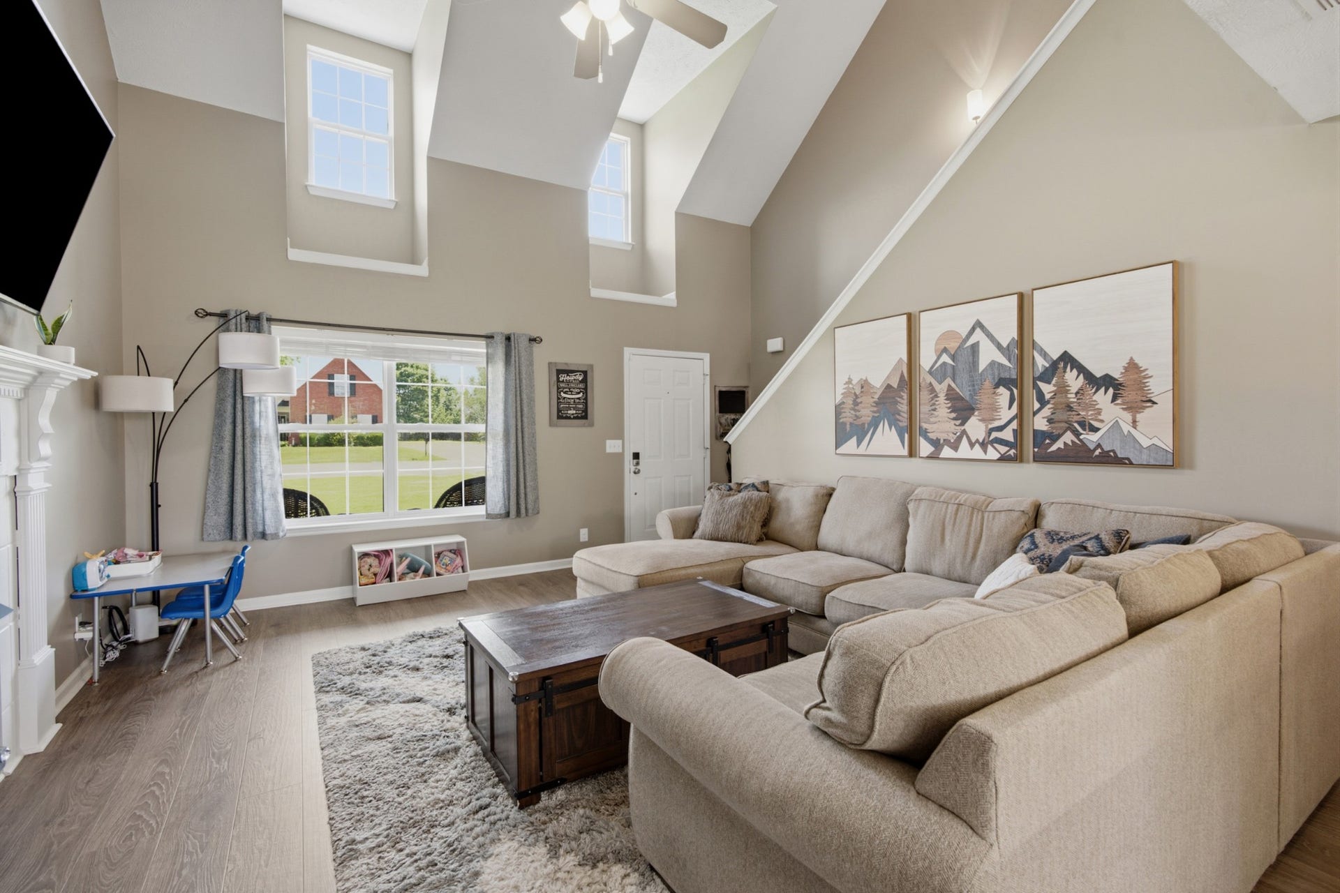 3317 Cornerstone Dr, Murfreesboro, TN 37128 3317 Cornerstone Dr, Murfreesboro, TN 37128
