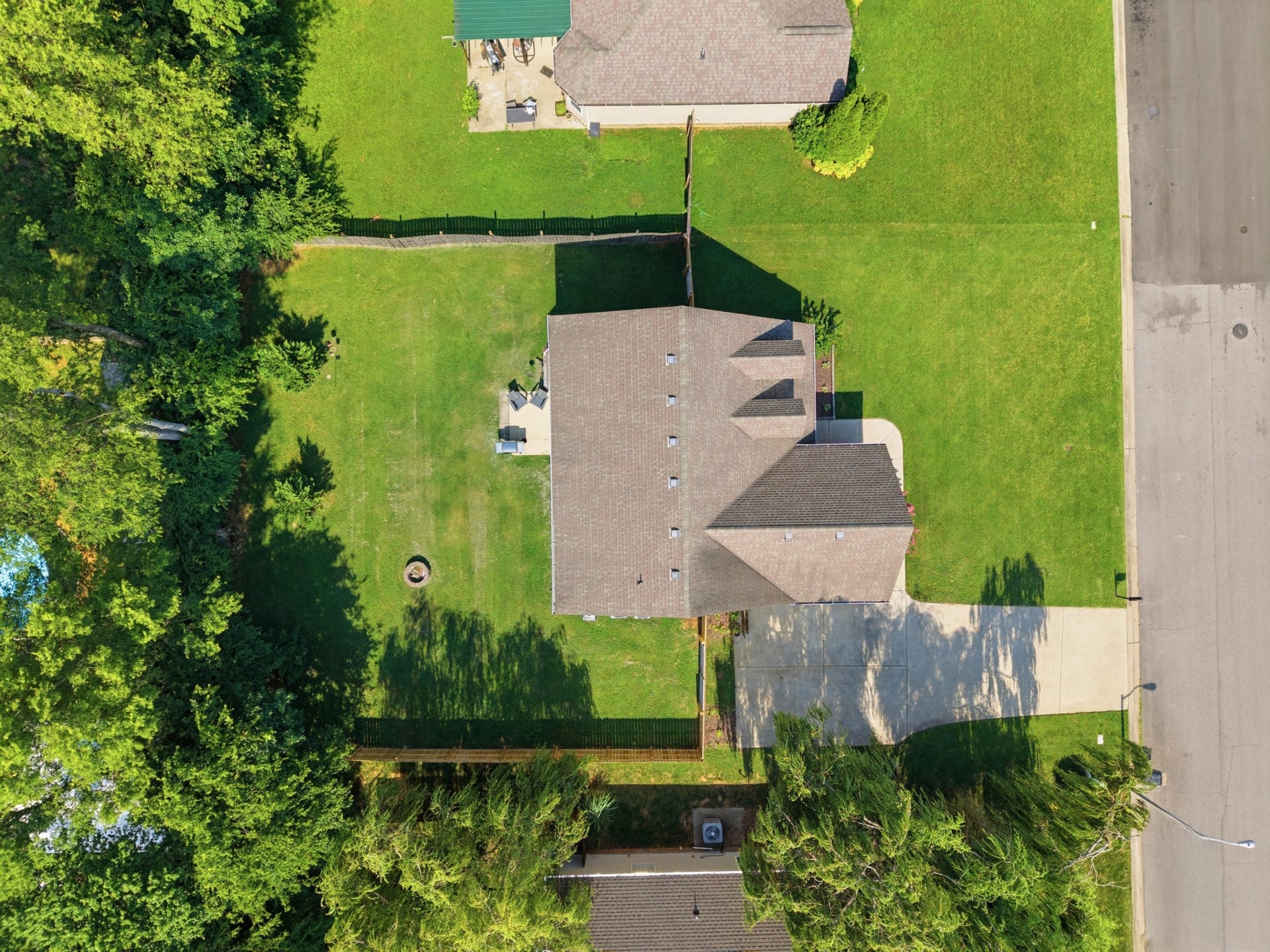 3317 Cornerstone Dr, Murfreesboro, TN 37128 3317 Cornerstone Dr, Murfreesboro, TN 37128
