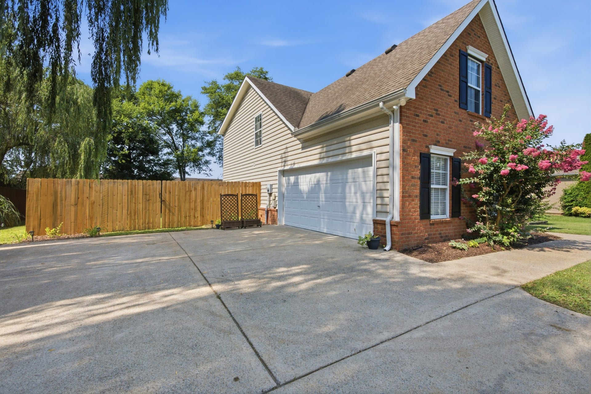3317 Cornerstone Dr, Murfreesboro, TN 37128 3317 Cornerstone Dr, Murfreesboro, TN 37128