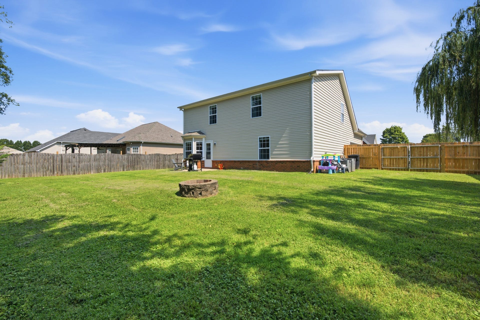 3317 Cornerstone Dr, Murfreesboro, TN 37128 3317 Cornerstone Dr, Murfreesboro, TN 37128