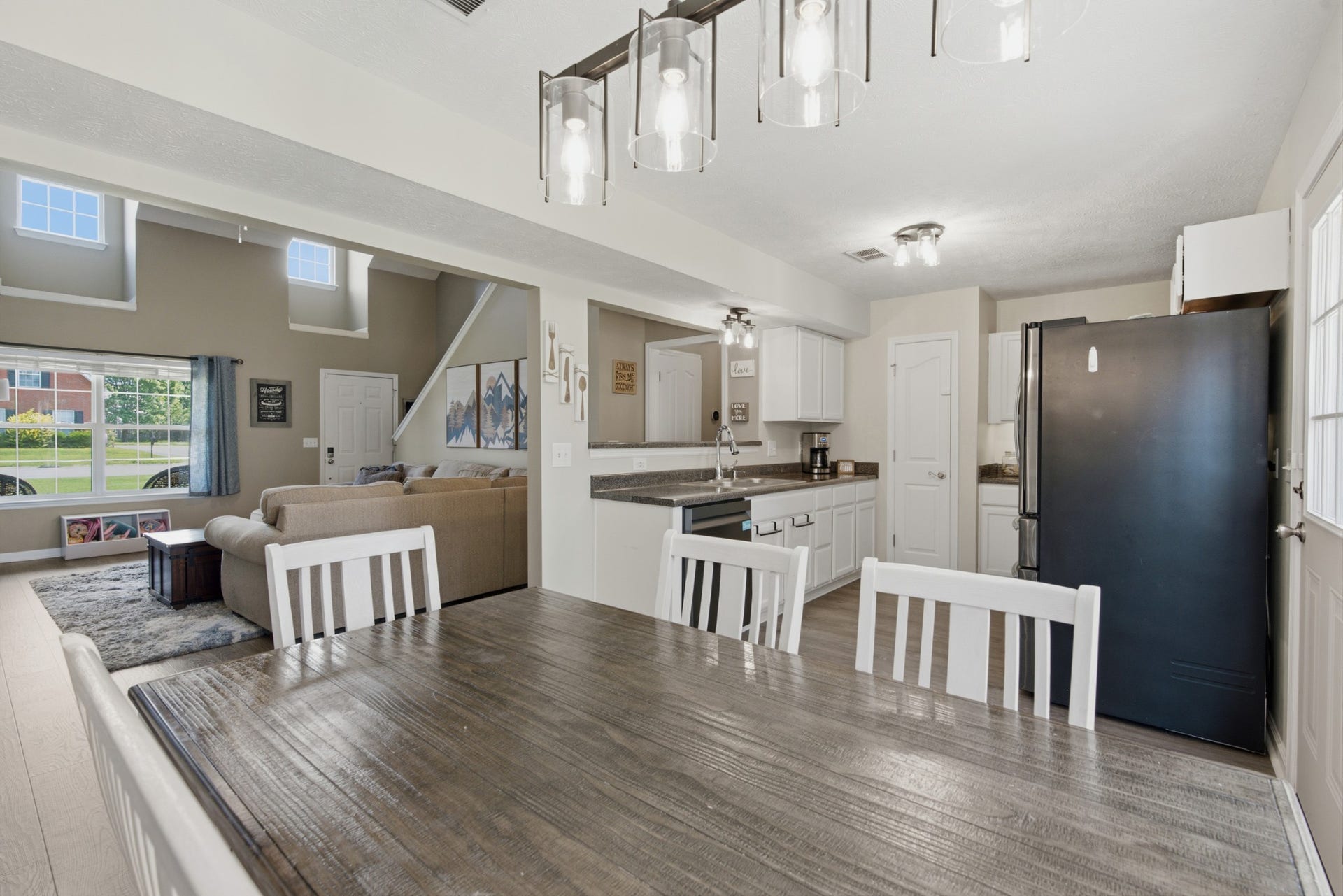 3317 Cornerstone Dr, Murfreesboro, TN 37128 3317 Cornerstone Dr, Murfreesboro, TN 37128