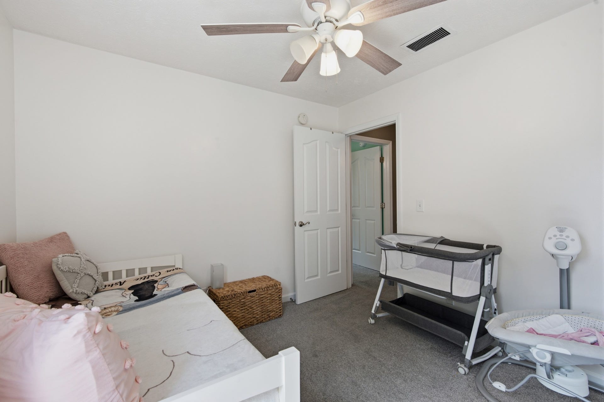 3317 Cornerstone Dr, Murfreesboro, TN 37128 3317 Cornerstone Dr, Murfreesboro, TN 37128