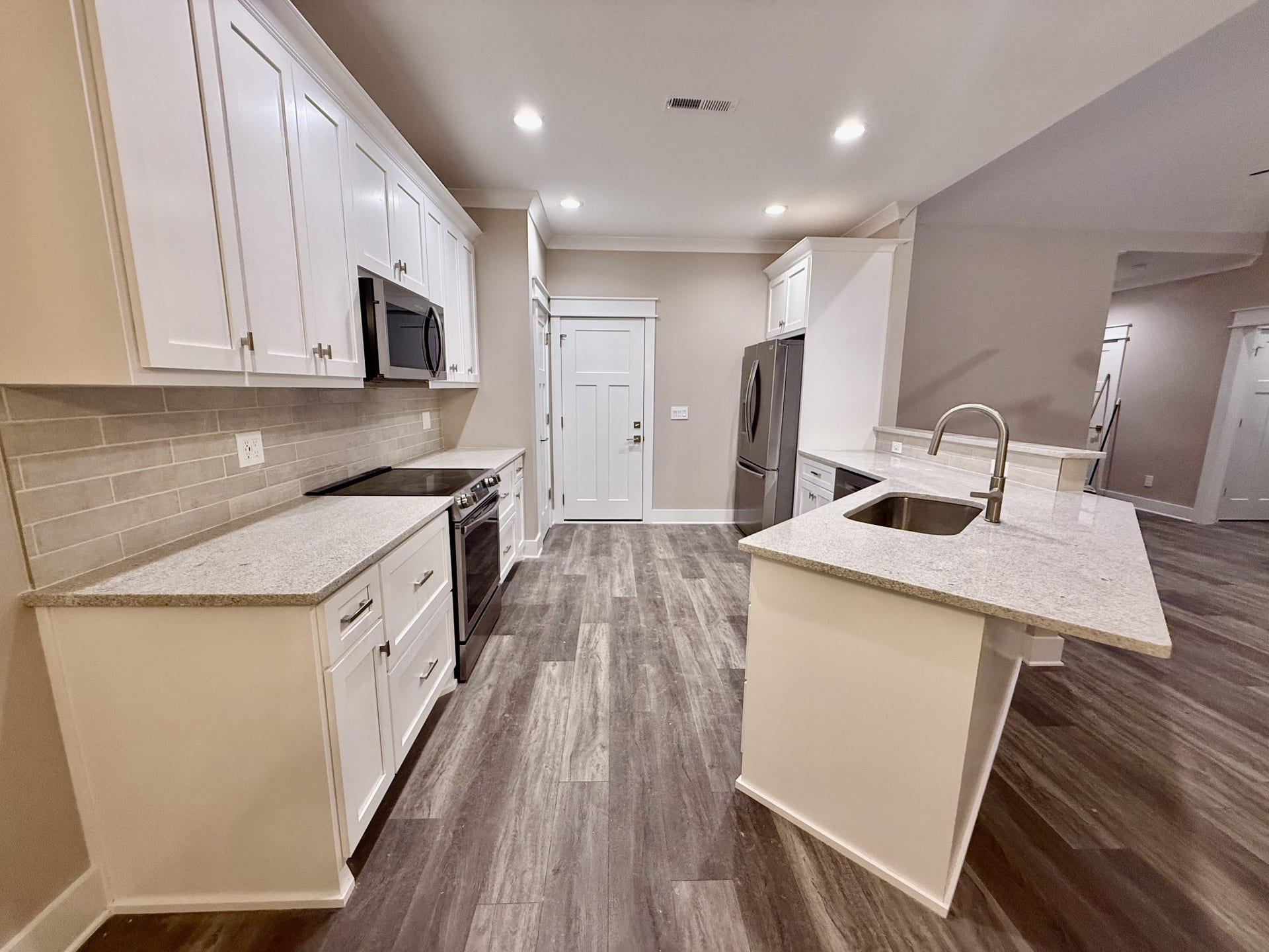 670 N Ballard Rd, Manchester, TN 37355