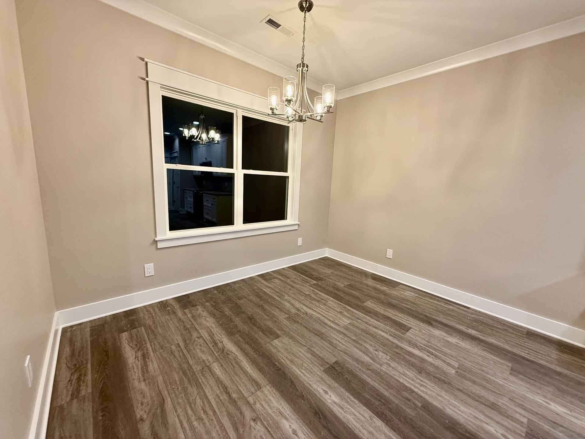 670 N Ballard Rd, Manchester, TN 37355