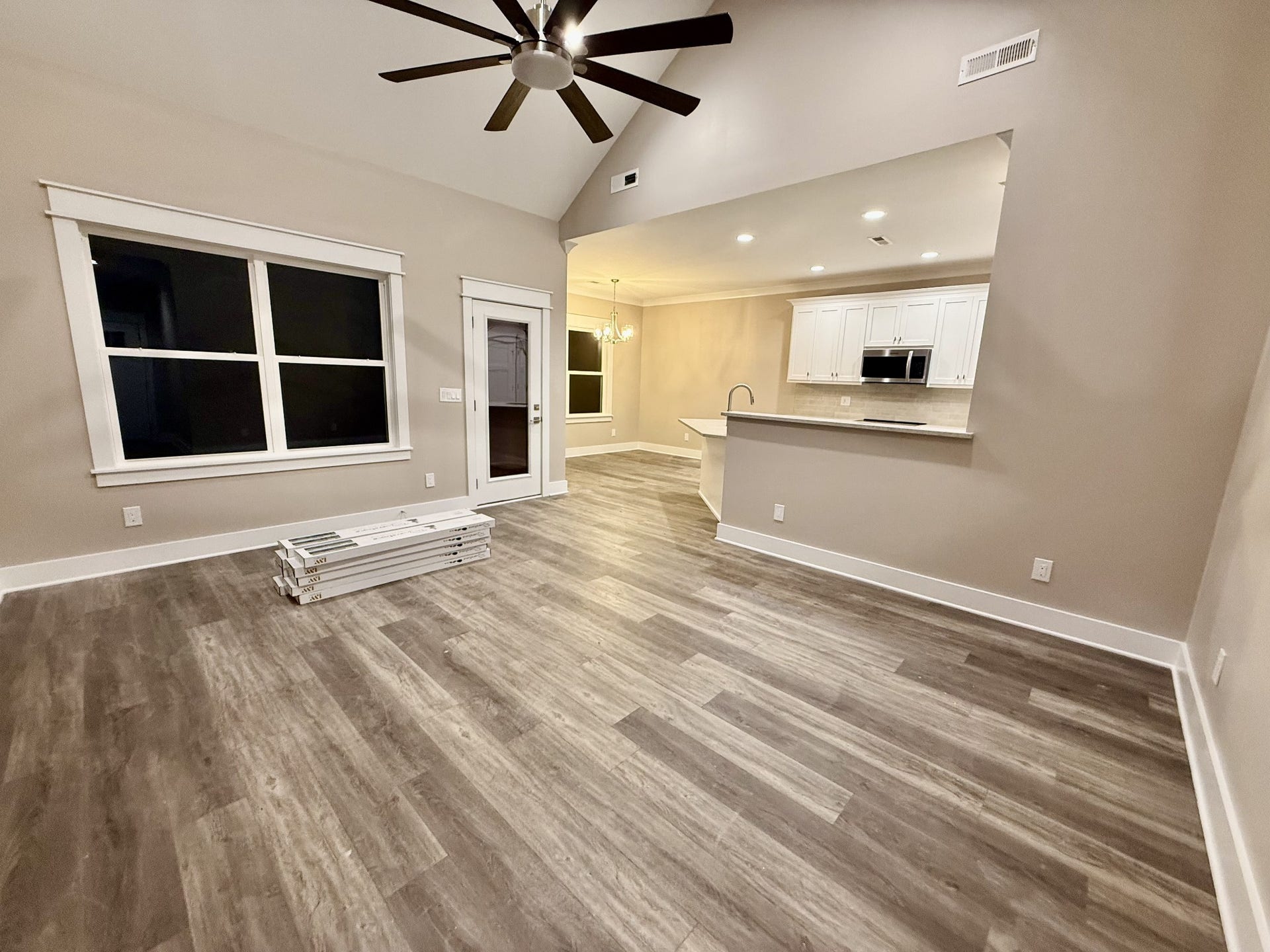 670 N Ballard Rd, Manchester, TN 37355