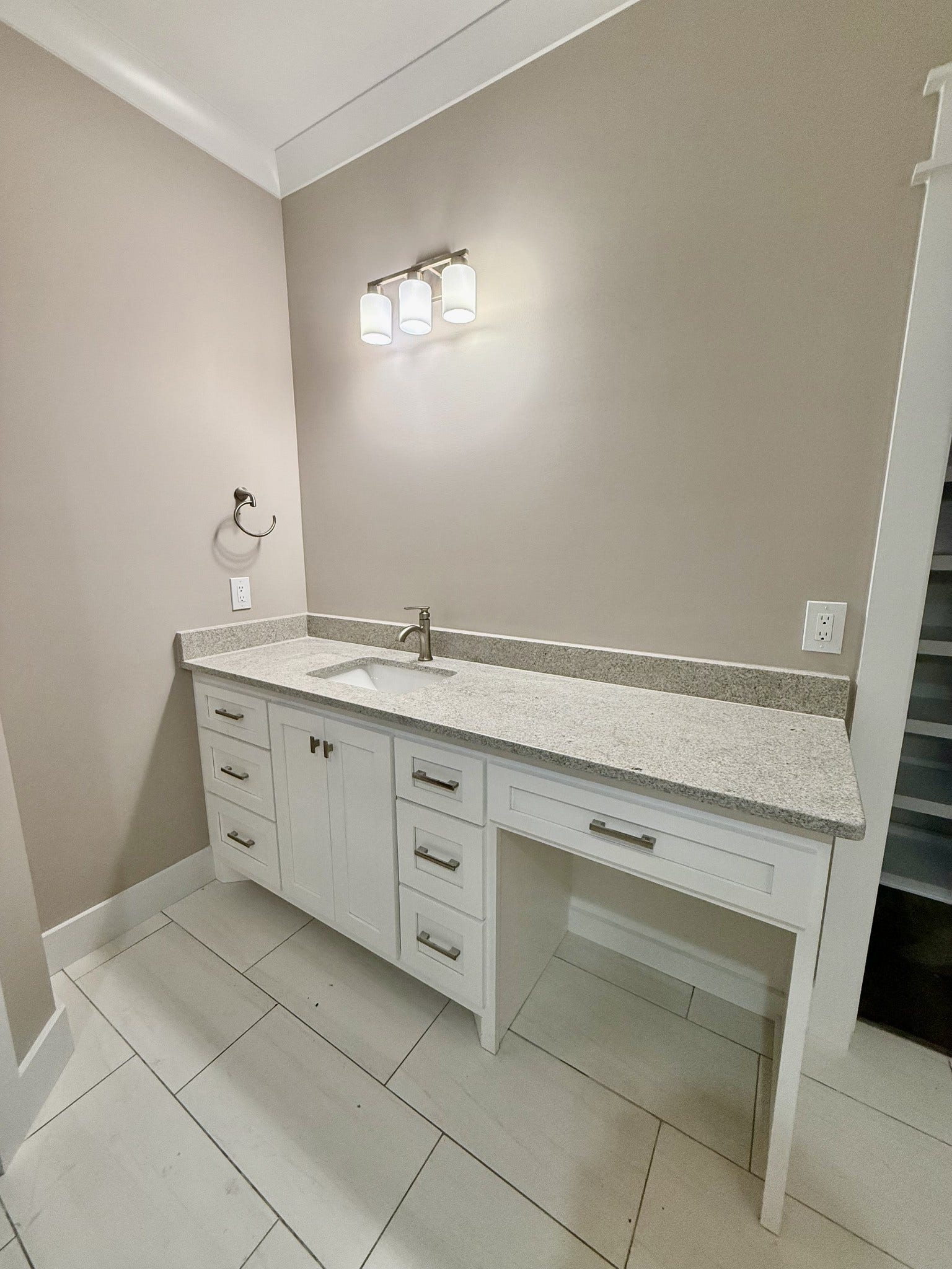 670 N Ballard Rd, Manchester, TN 37355