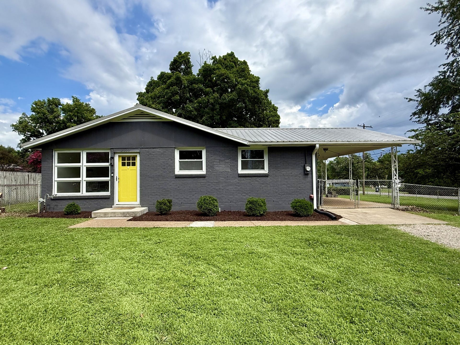 2002 Battleground Dr, Murfreesboro, TN 37129 2002 Battleground Dr, Murfreesboro, TN 37129
