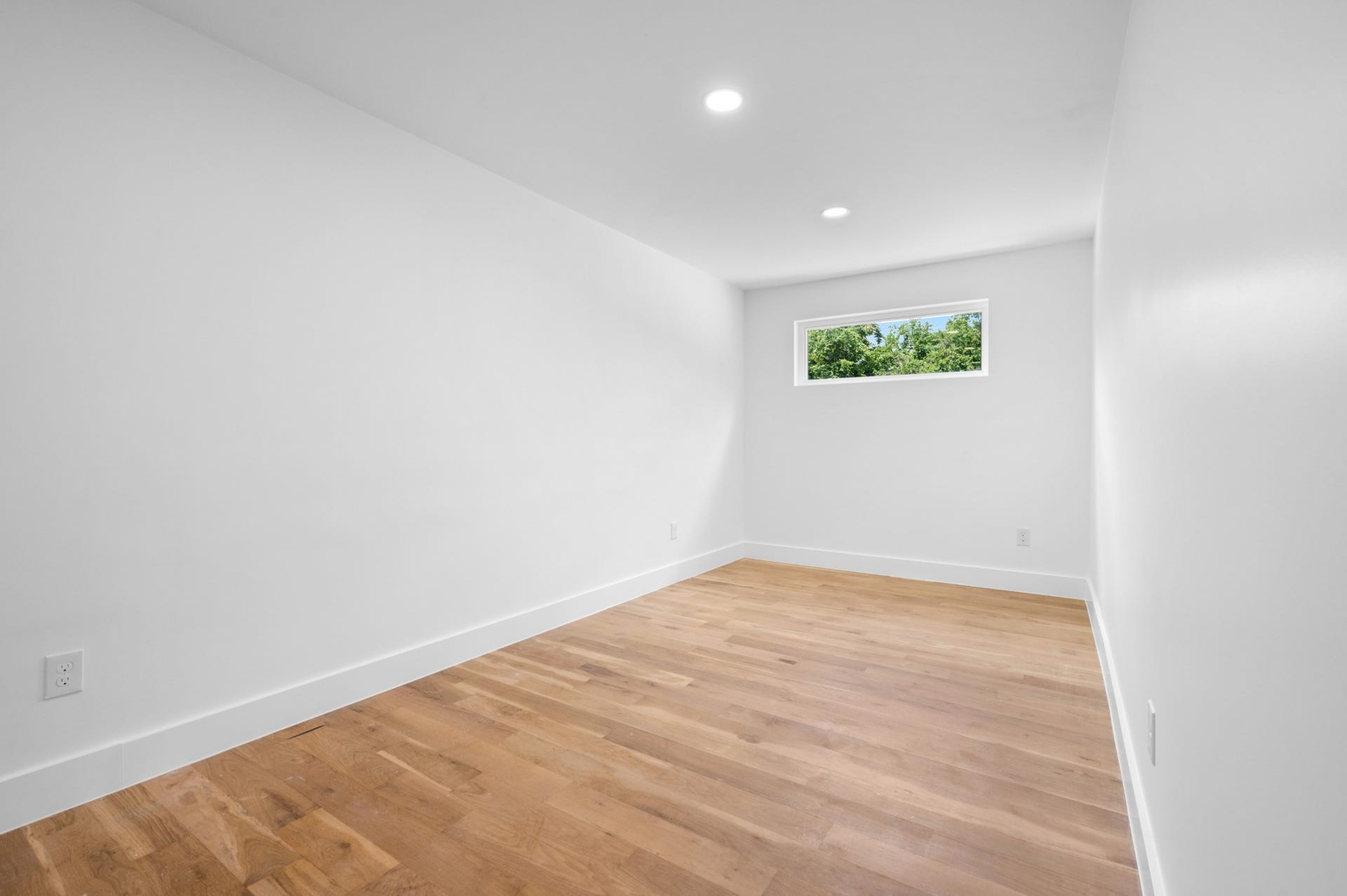 1005 Glenview Dr, Nashville, TN 37206 1005 Glenview Dr, Nashville, TN 37206