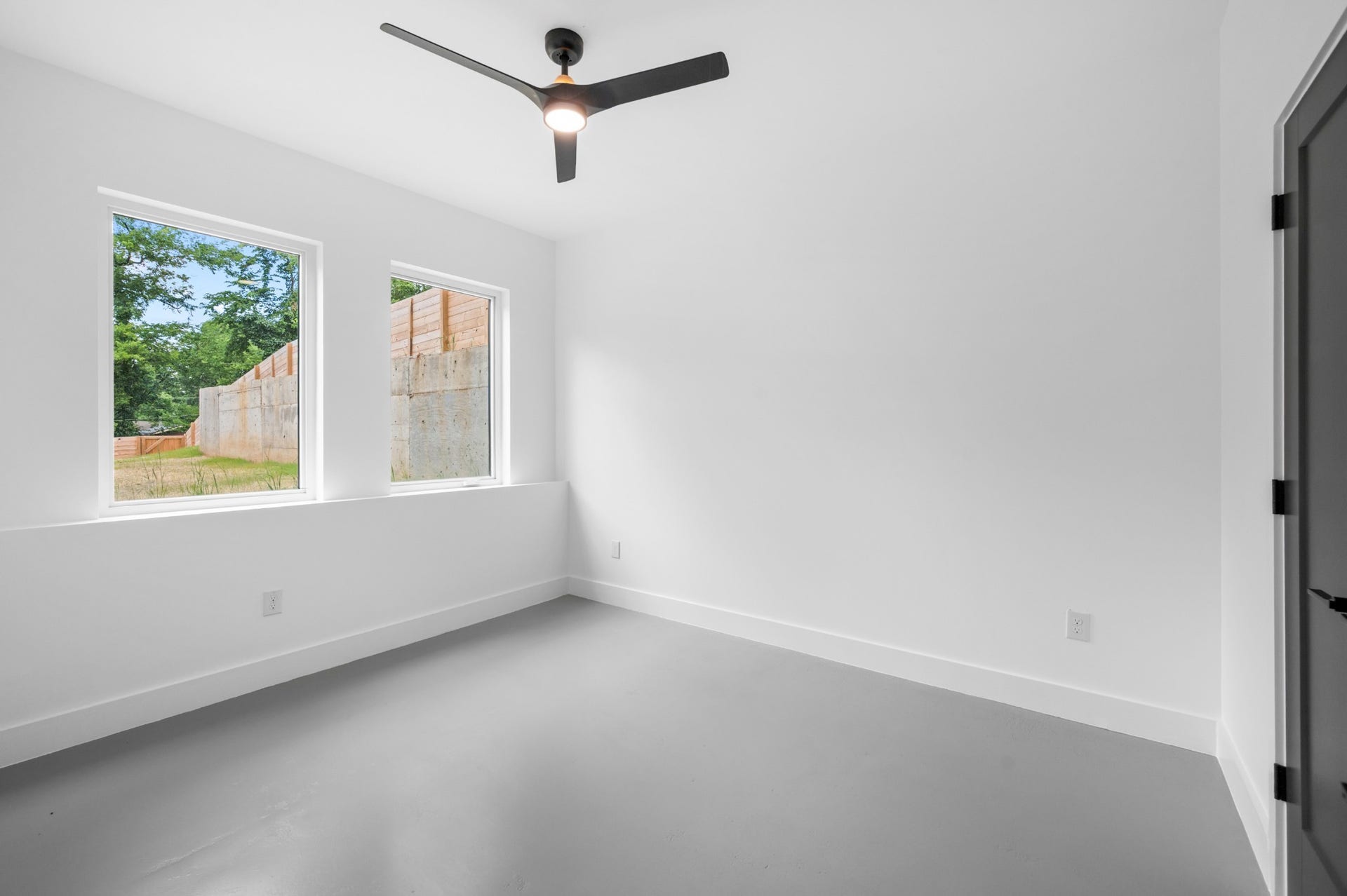 1005 Glenview Dr, Nashville, TN 37206 1005 Glenview Dr, Nashville, TN 37206