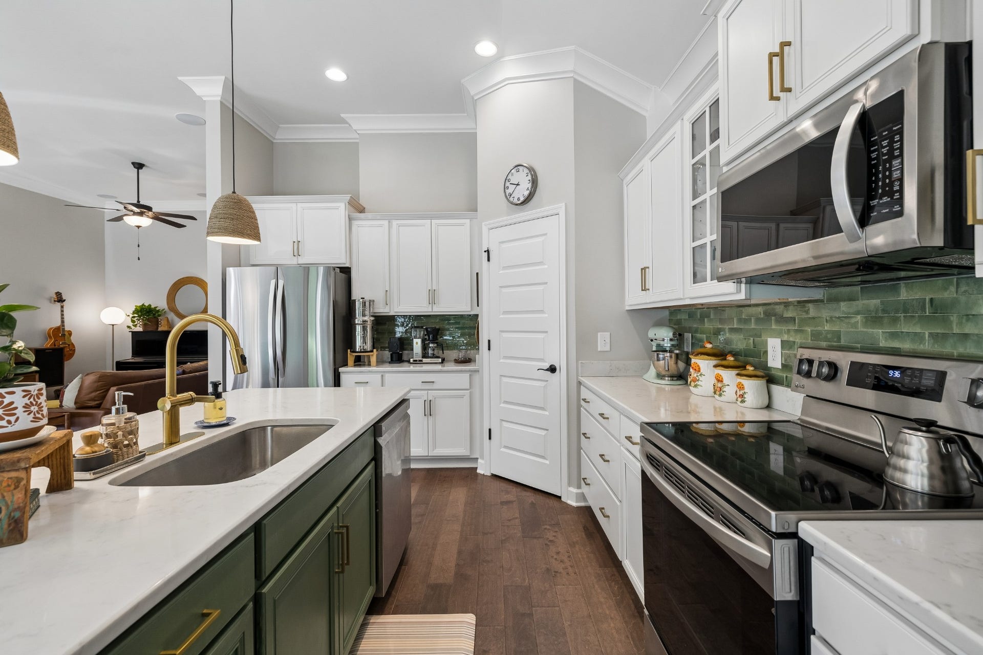 2720 Nottingham Dr, Columbia, TN 38401 2720 Nottingham Dr, Columbia, TN 38401