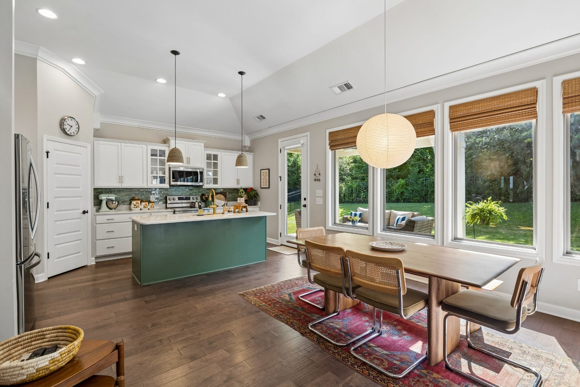 2720 Nottingham Dr, Columbia, TN 38401 2720 Nottingham Dr, Columbia, TN 38401