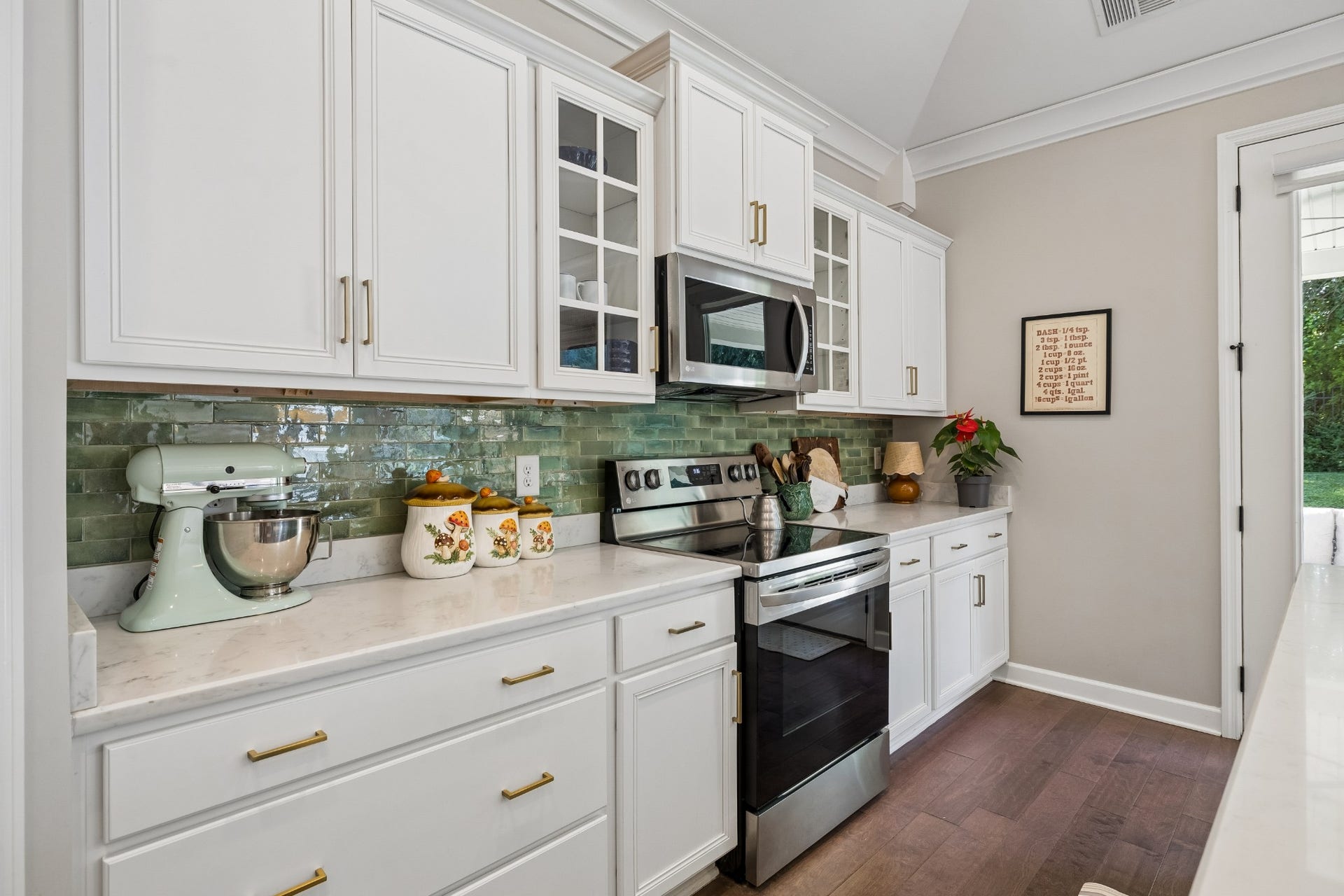 2720 Nottingham Dr, Columbia, TN 38401 2720 Nottingham Dr, Columbia, TN 38401
