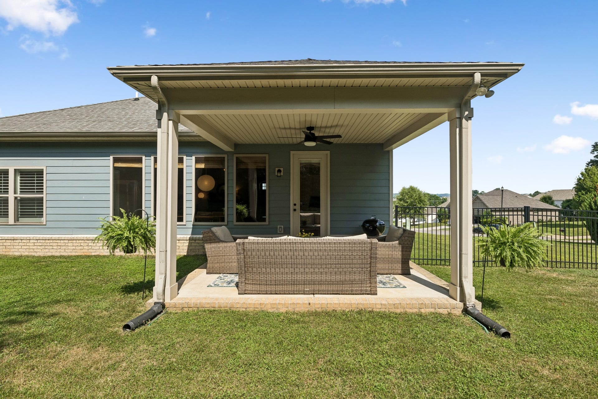 2720 Nottingham Dr, Columbia, TN 38401 2720 Nottingham Dr, Columbia, TN 38401