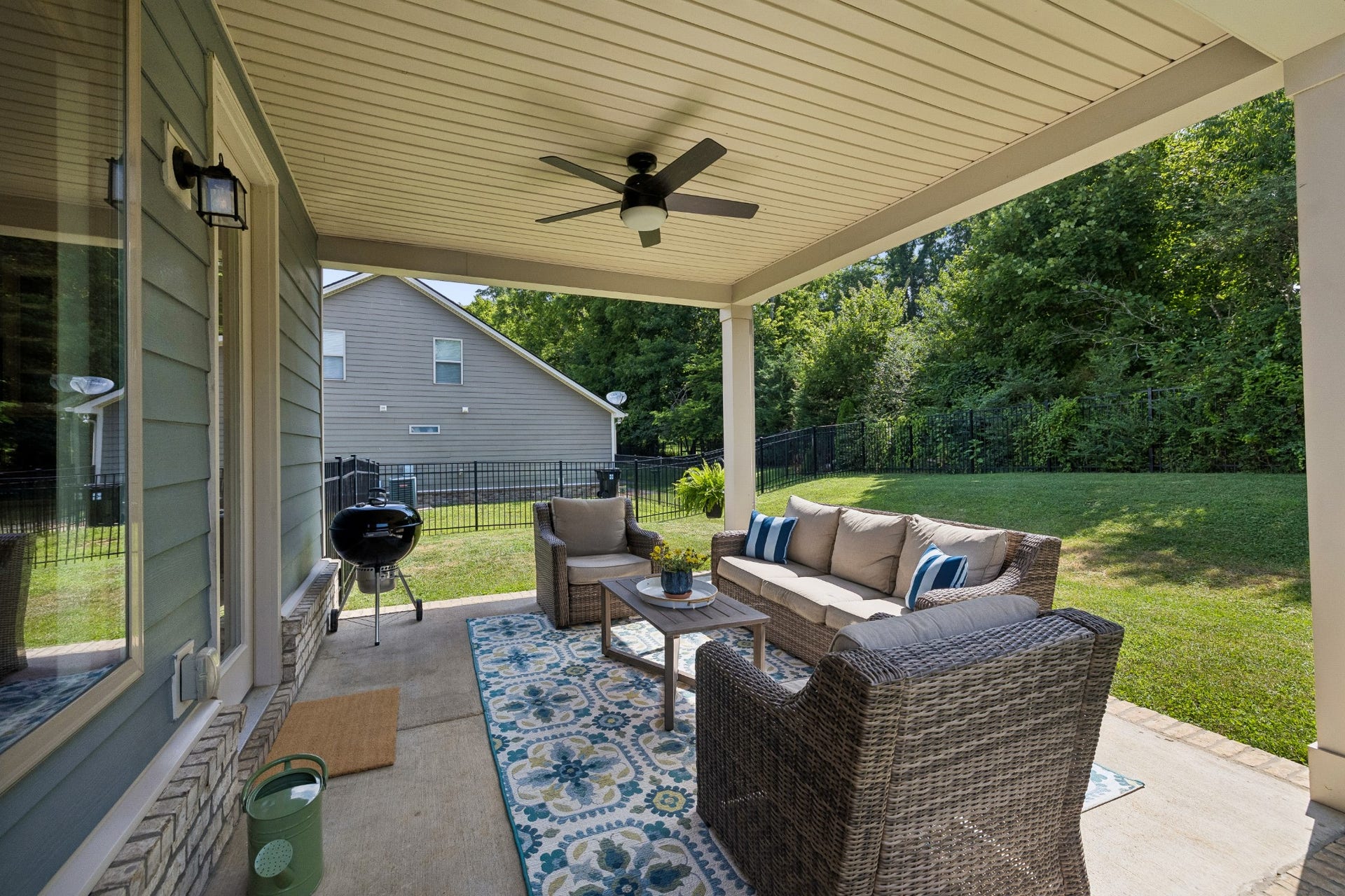 2720 Nottingham Dr, Columbia, TN 38401 2720 Nottingham Dr, Columbia, TN 38401