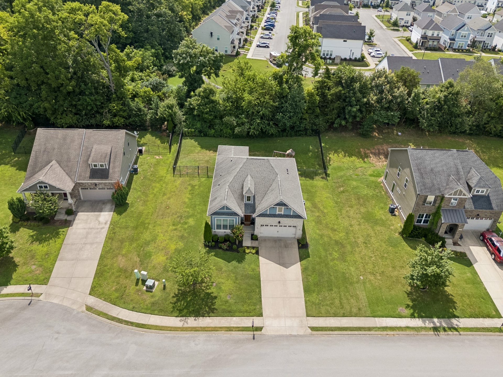 2720 Nottingham Dr, Columbia, TN 38401 2720 Nottingham Dr, Columbia, TN 38401