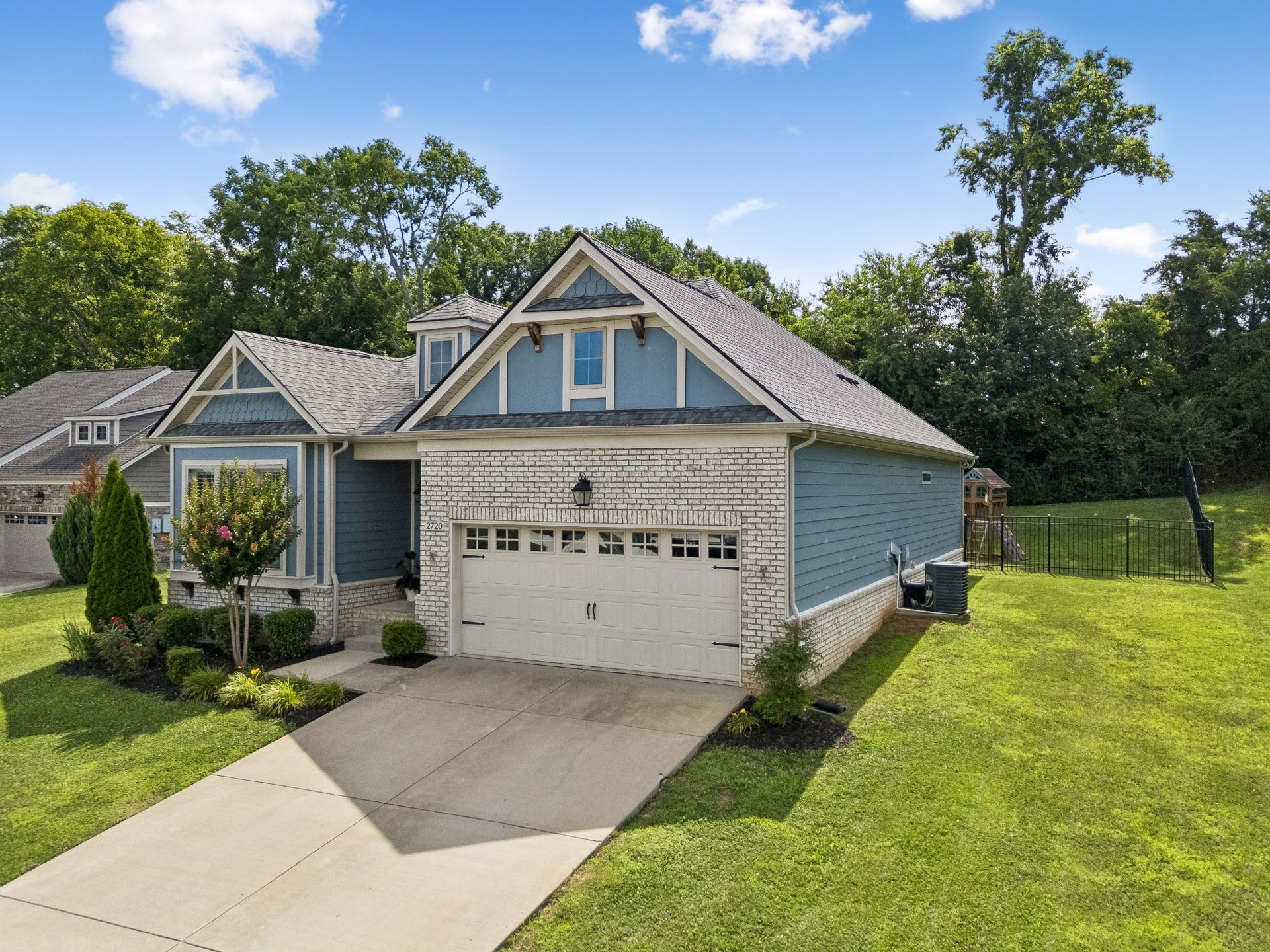2720 Nottingham Dr, Columbia, TN 38401 2720 Nottingham Dr, Columbia, TN 38401