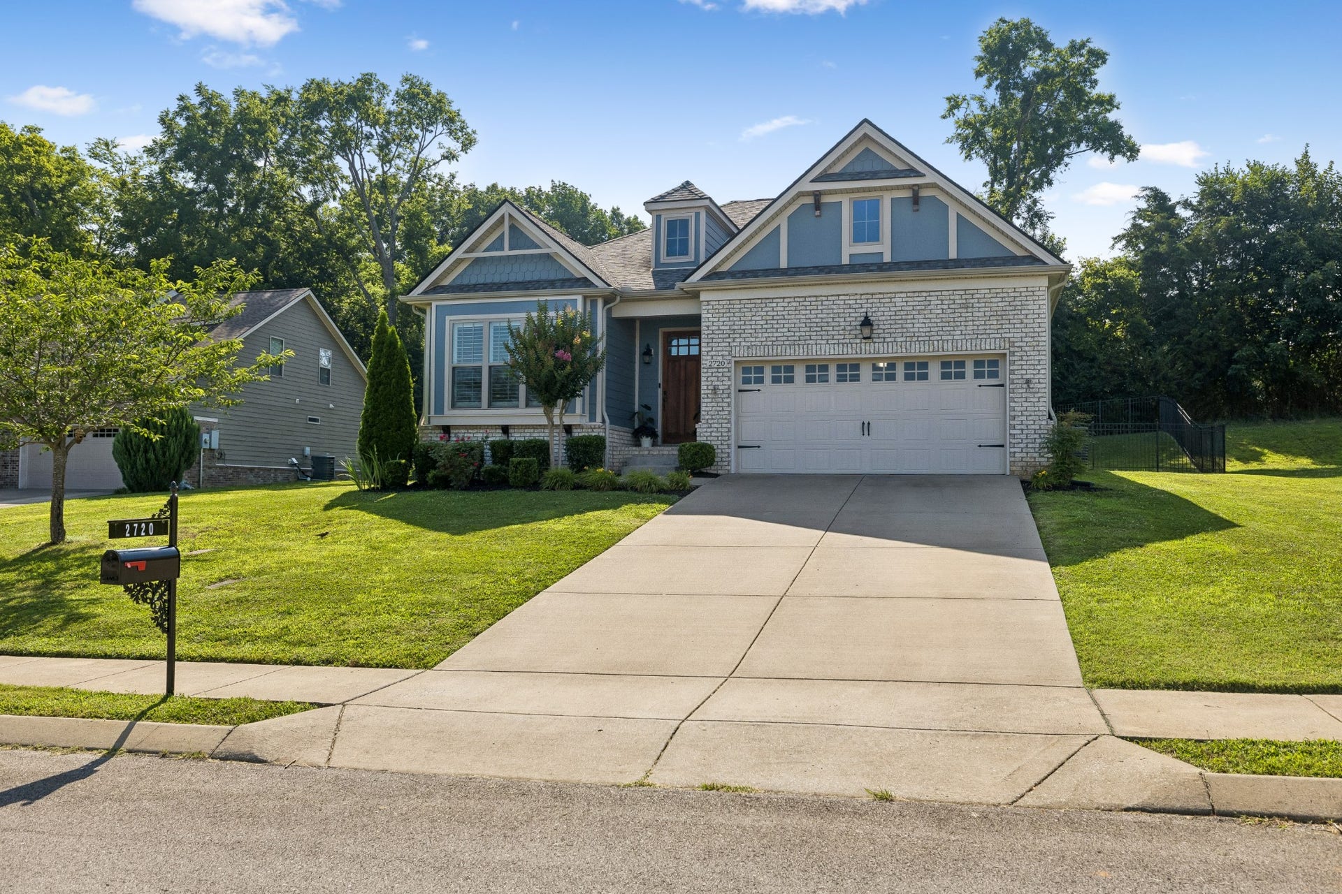 2720 Nottingham Dr, Columbia, TN 38401 2720 Nottingham Dr, Columbia, TN 38401