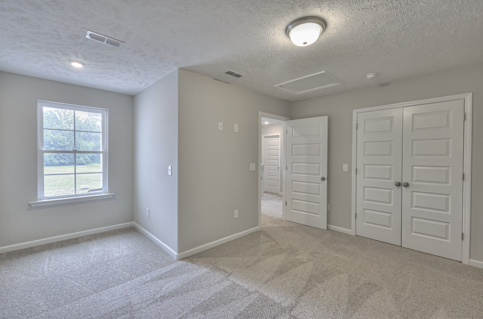 113 Creek Wood Rd, Manchester, TN 37355
