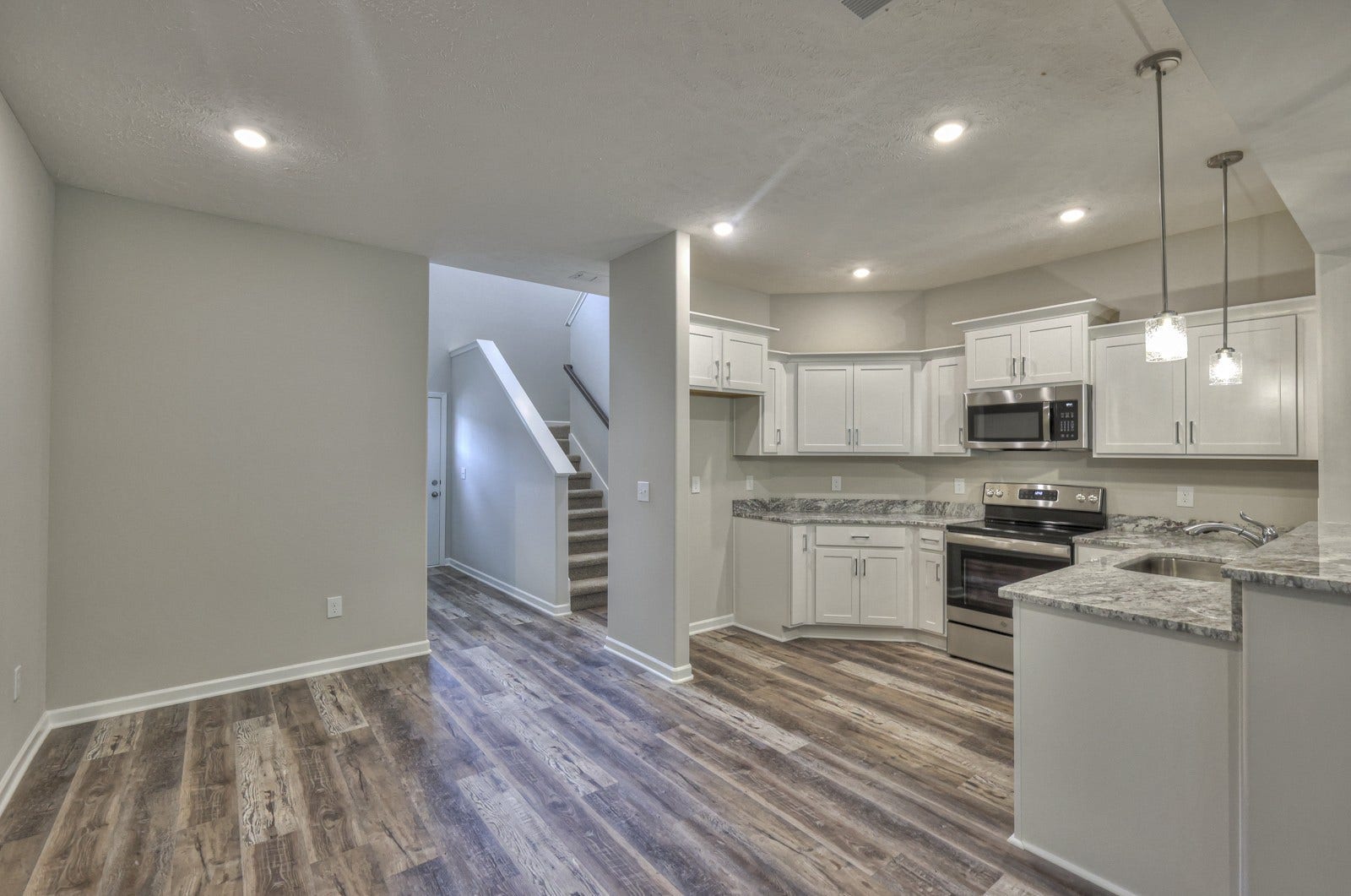 113 Creek Wood Rd, Manchester, TN 37355