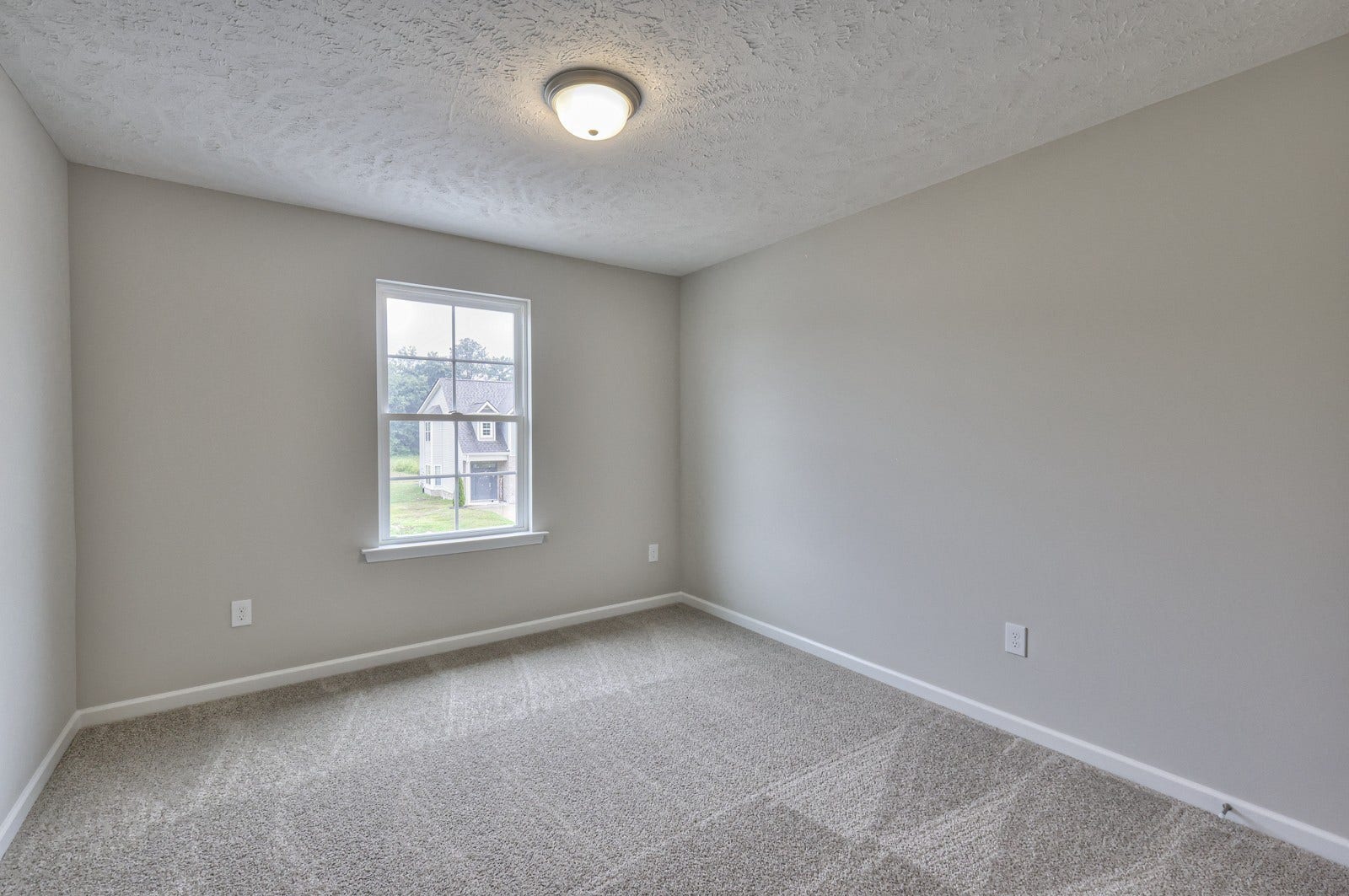 113 Creek Wood Rd, Manchester, TN 37355