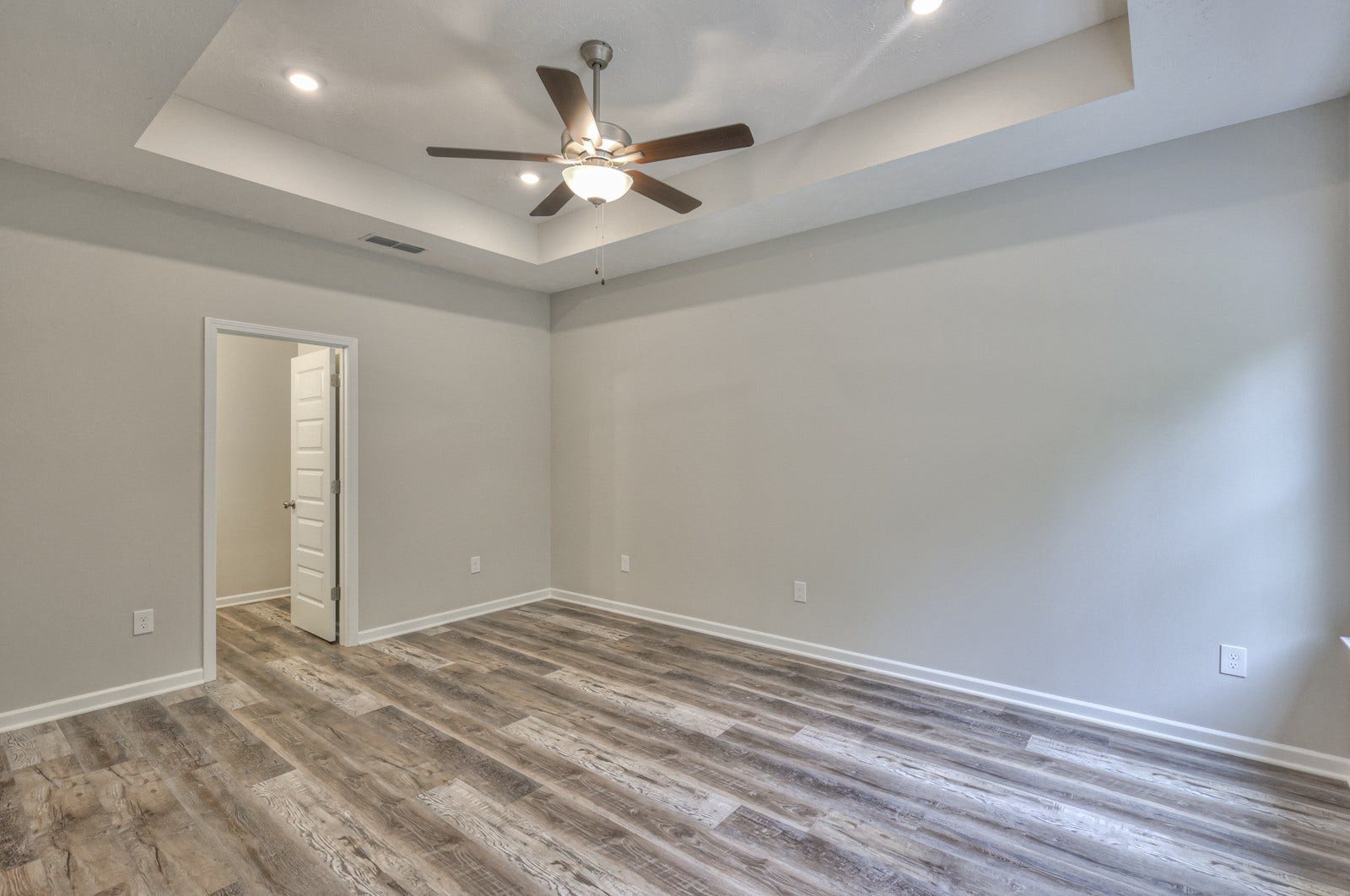 113 Creek Wood Rd, Manchester, TN 37355