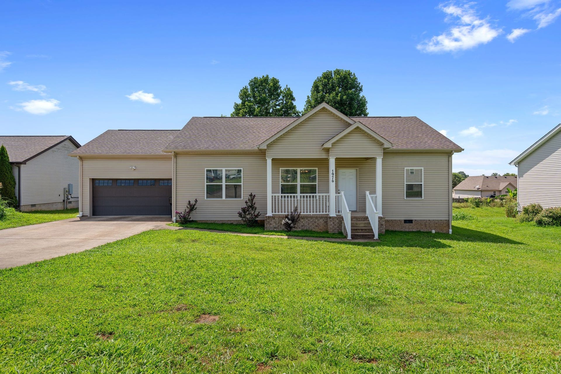 1976 Normandy Dr, Columbia, TN 38401 1976 Normandy Dr, Columbia, TN 38401