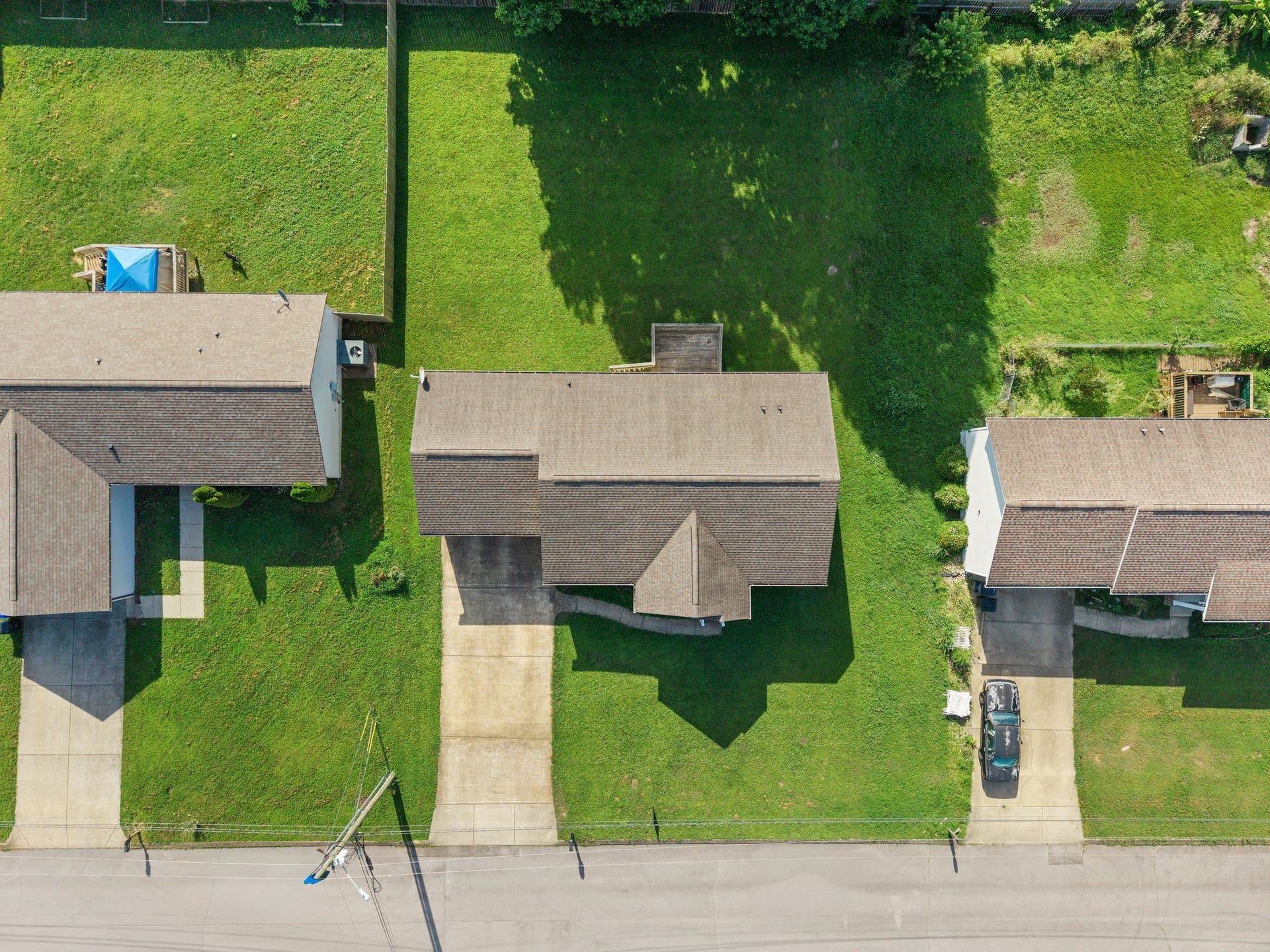 1976 Normandy Dr, Columbia, TN 38401 1976 Normandy Dr, Columbia, TN 38401