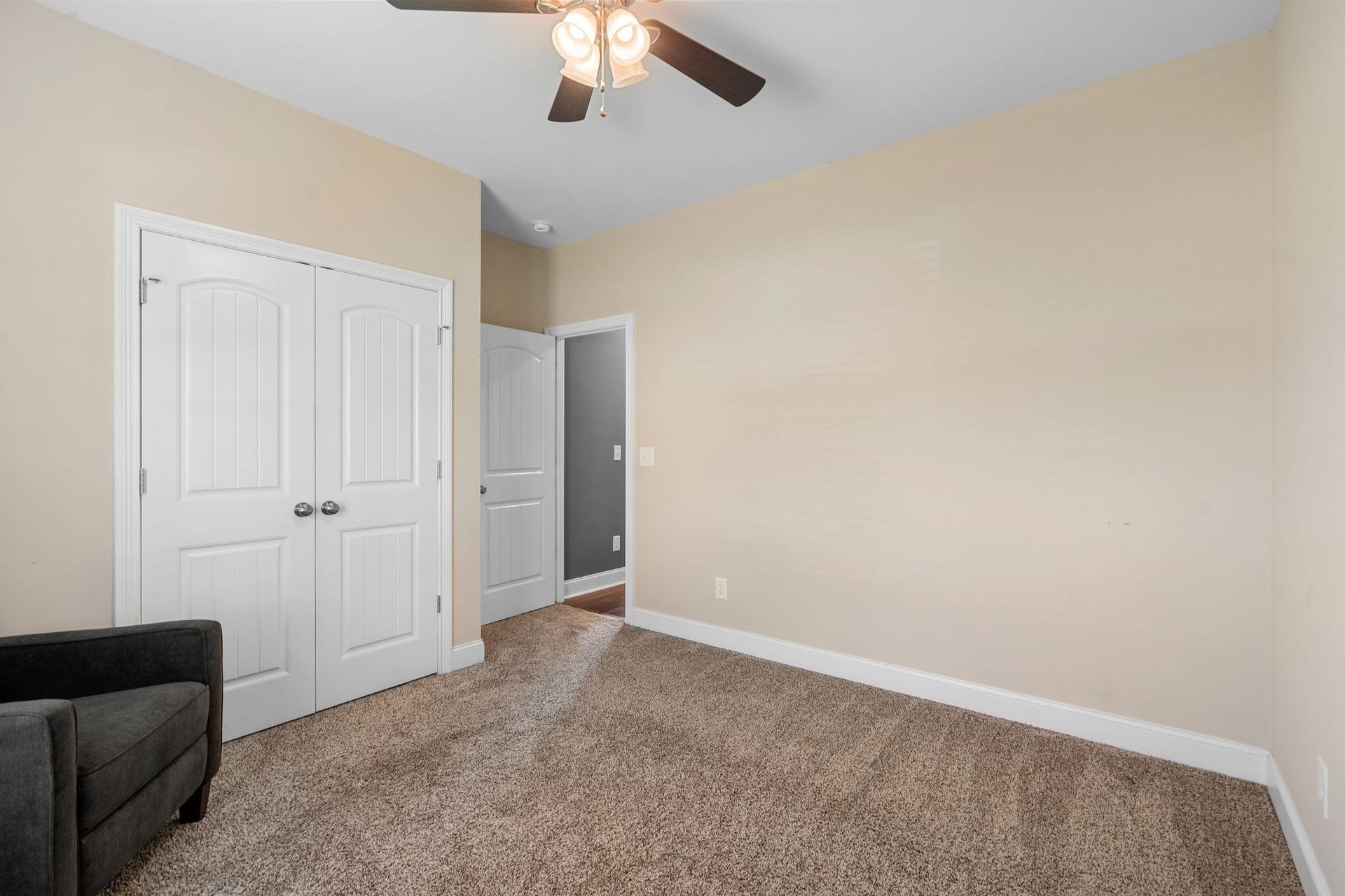 1976 Normandy Dr, Columbia, TN 38401 1976 Normandy Dr, Columbia, TN 38401