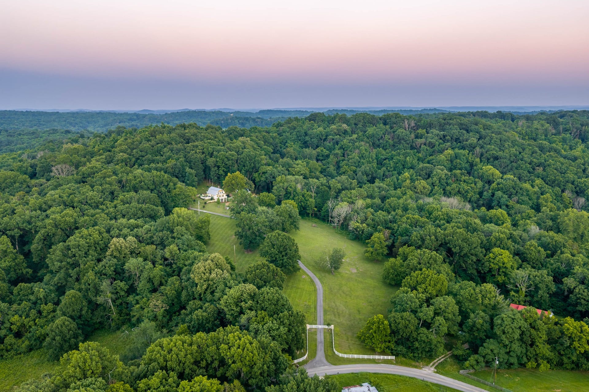 3353 Foster Chapel Rd, Columbia, TN 38401 3353 Foster Chapel Rd, Columbia, TN 38401