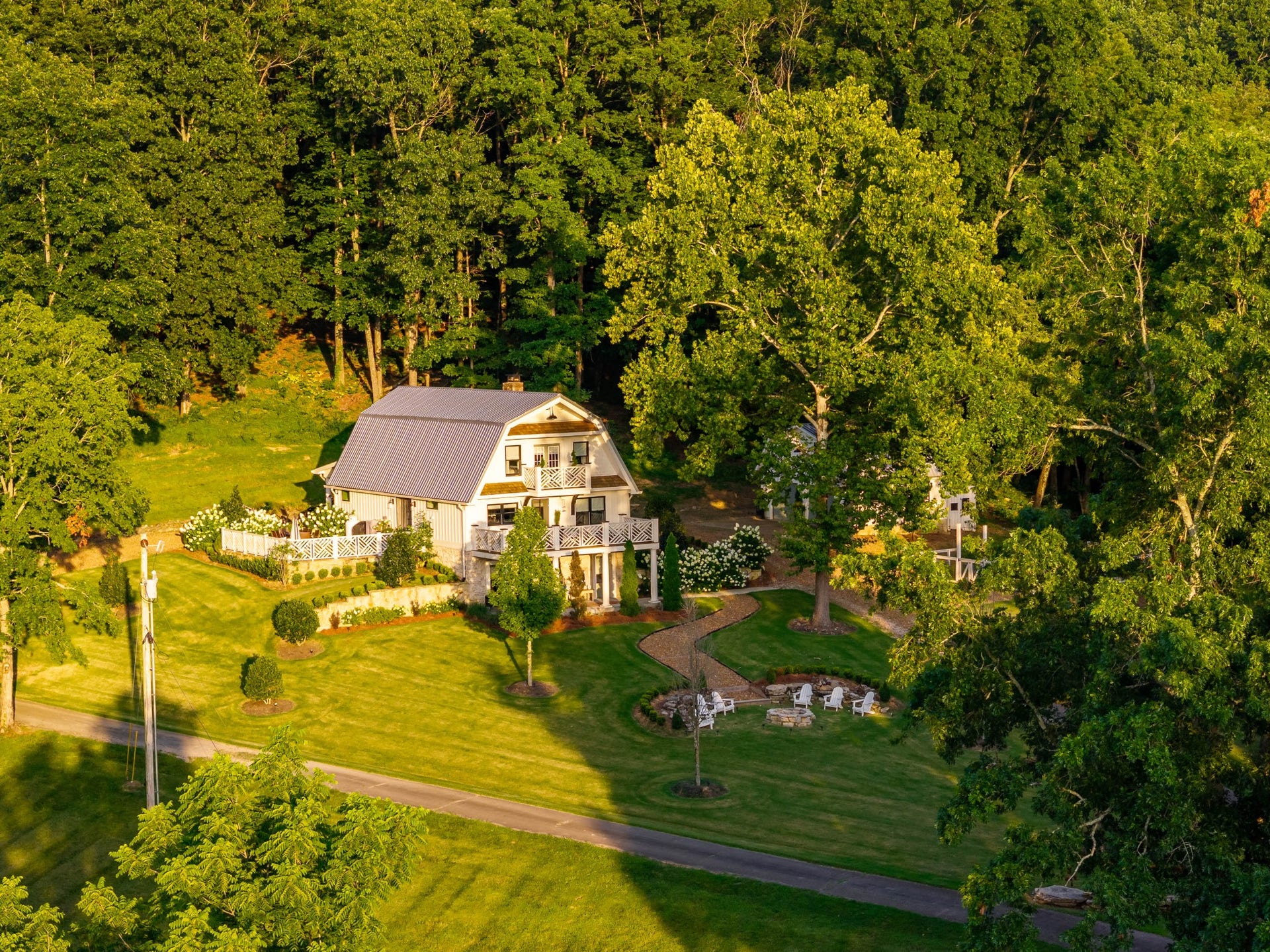 3353 Foster Chapel Rd, Columbia, TN 38401 3353 Foster Chapel Rd, Columbia, TN 38401