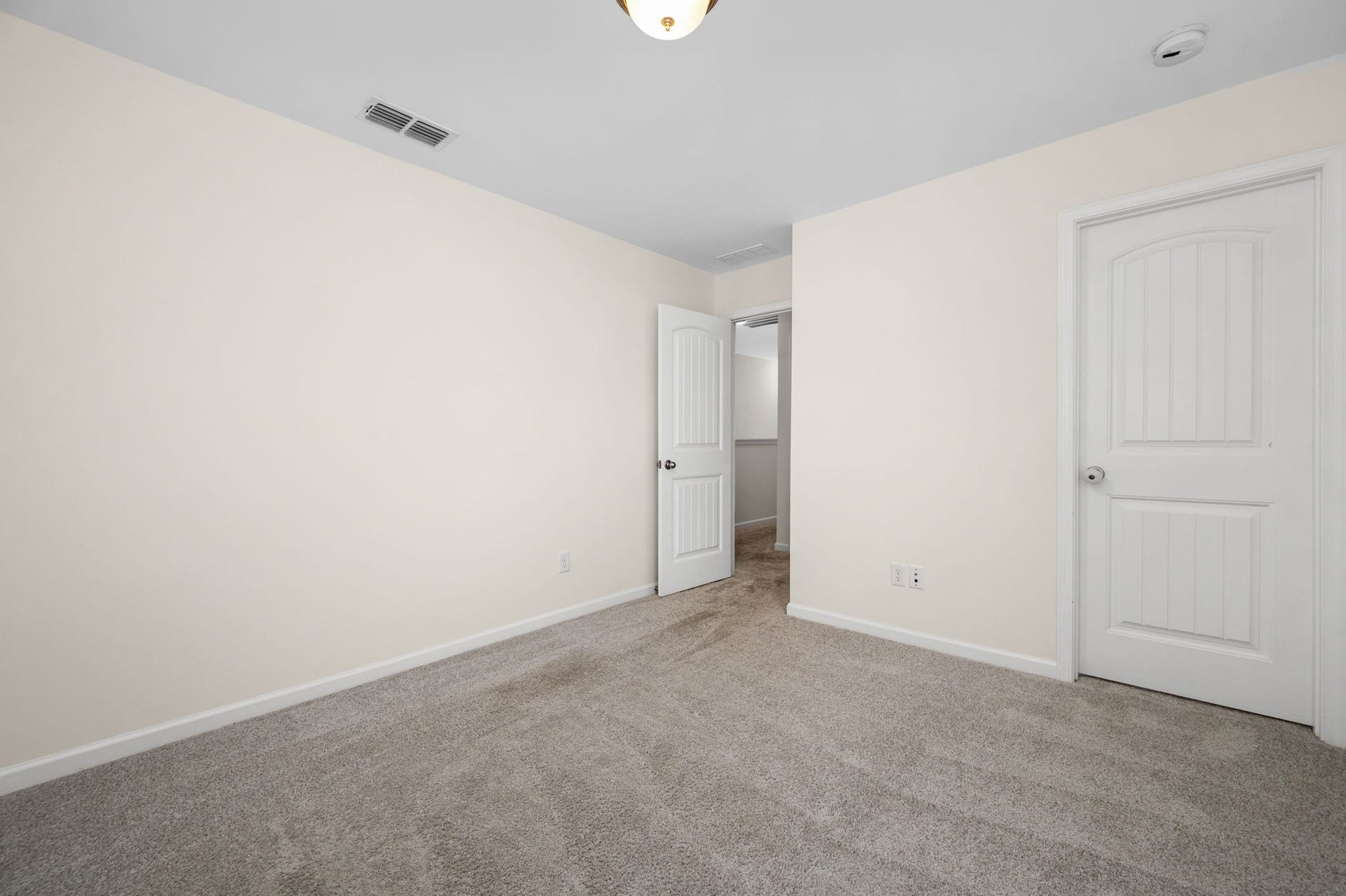 2505 Miranda Dr, Murfreesboro, TN 37128 2505 Miranda Dr, Murfreesboro, TN 37128