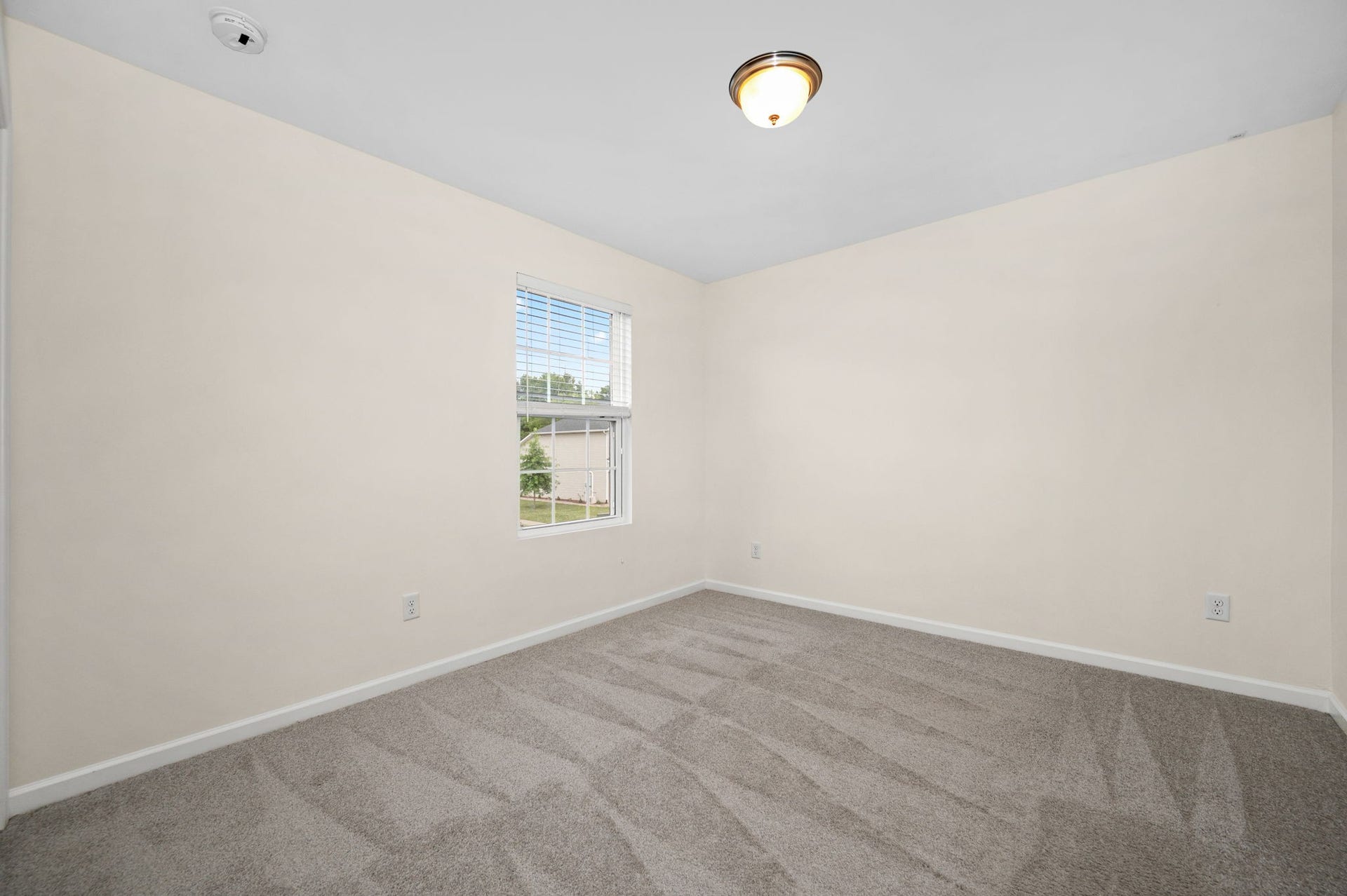 2505 Miranda Dr, Murfreesboro, TN 37128 2505 Miranda Dr, Murfreesboro, TN 37128
