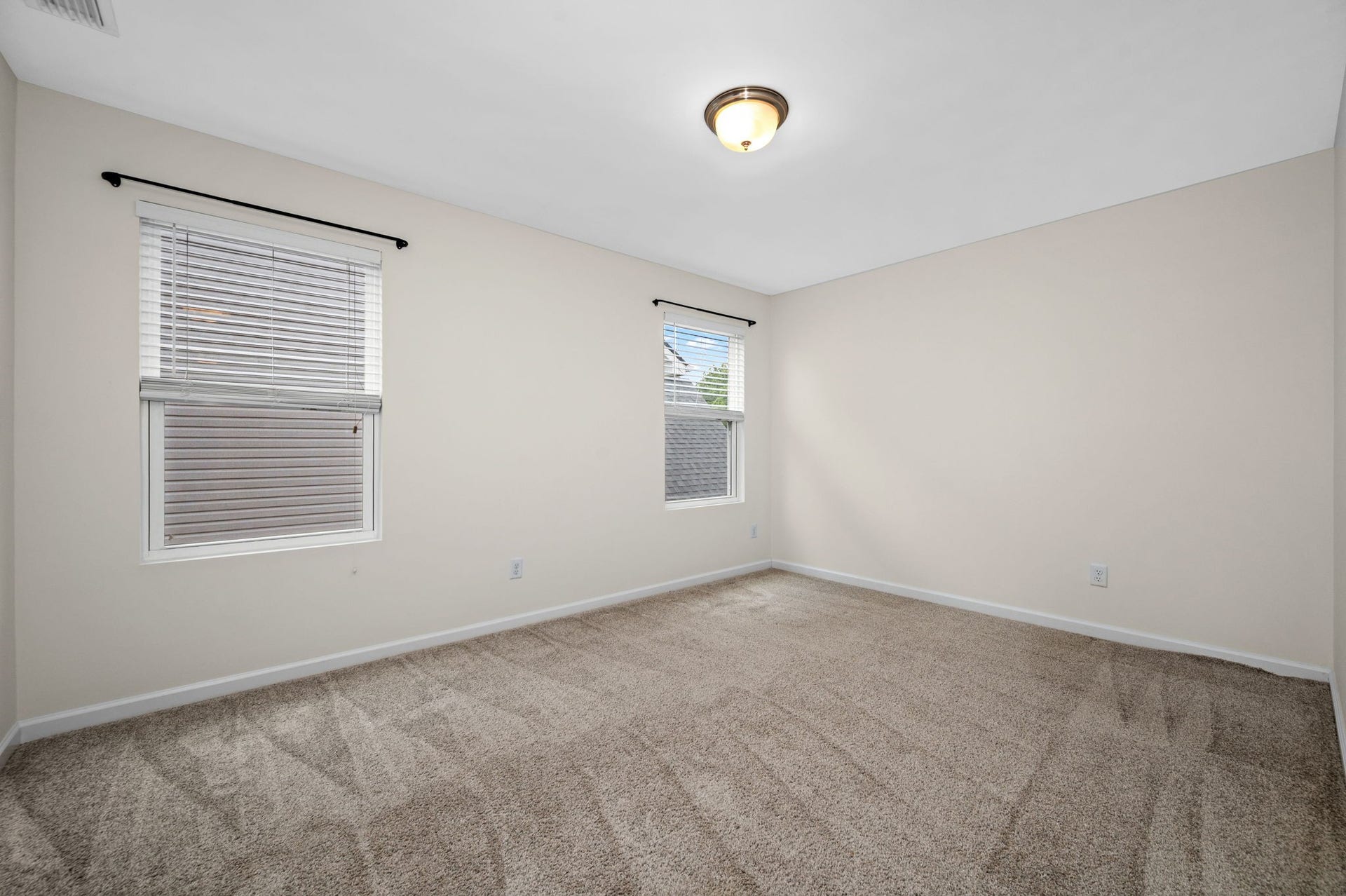 2505 Miranda Dr, Murfreesboro, TN 37128 2505 Miranda Dr, Murfreesboro, TN 37128