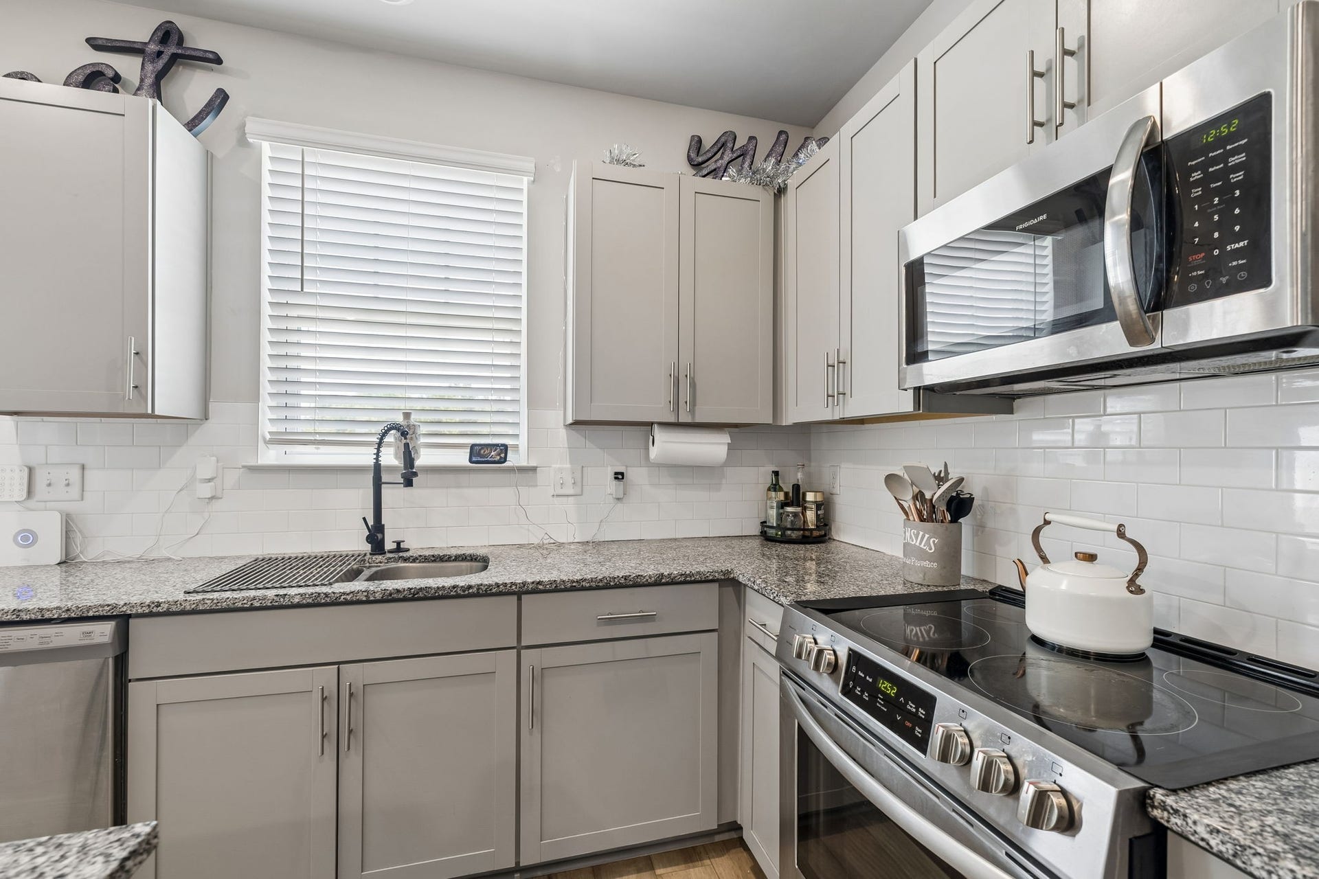 4207 Gandalf Ln, Murfreesboro, TN 37128 4207 Gandalf Ln, Murfreesboro, TN 37128