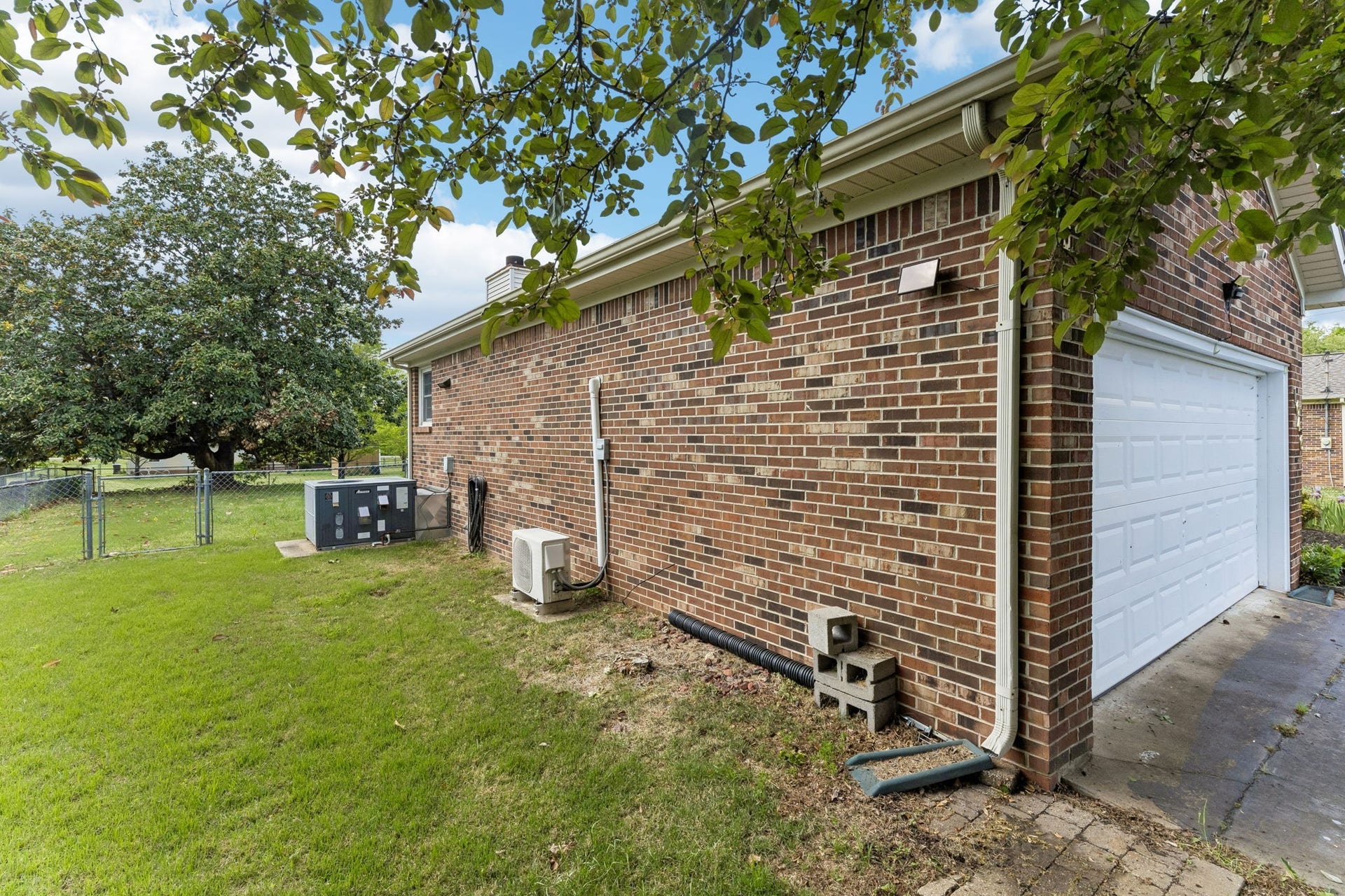 1646 Lillian Cir, Columbia, TN 38401 1646 Lillian Cir, Columbia, TN 38401