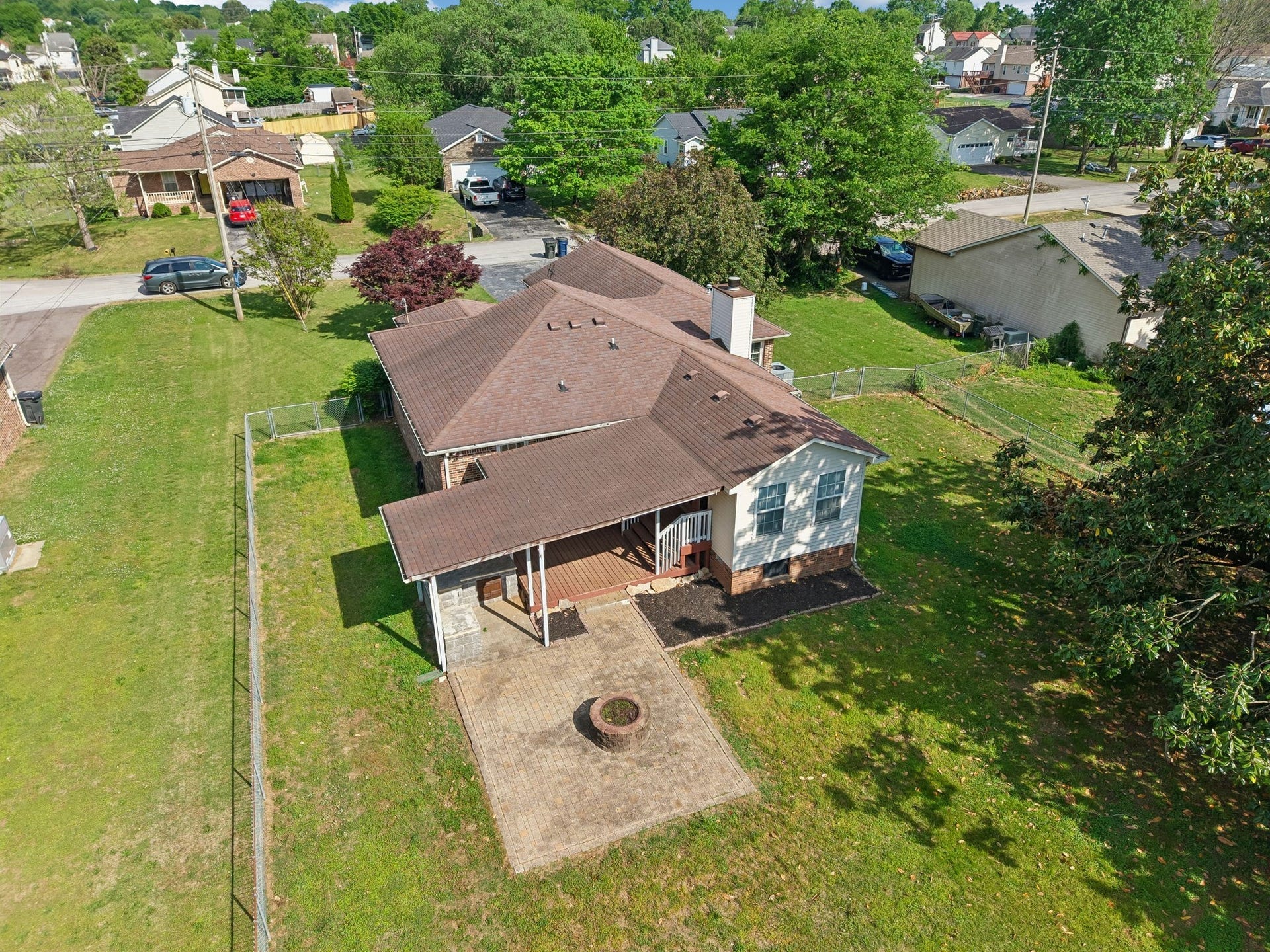 1646 Lillian Cir, Columbia, TN 38401 1646 Lillian Cir, Columbia, TN 38401