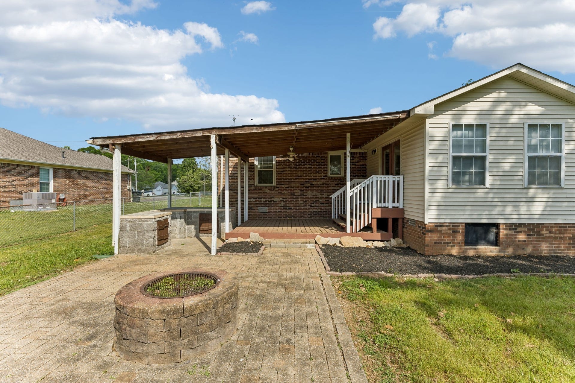 1646 Lillian Cir, Columbia, TN 38401 1646 Lillian Cir, Columbia, TN 38401