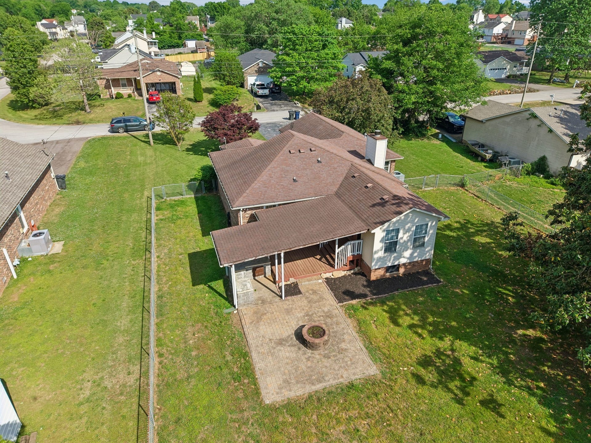 1646 Lillian Cir, Columbia, TN 38401 1646 Lillian Cir, Columbia, TN 38401