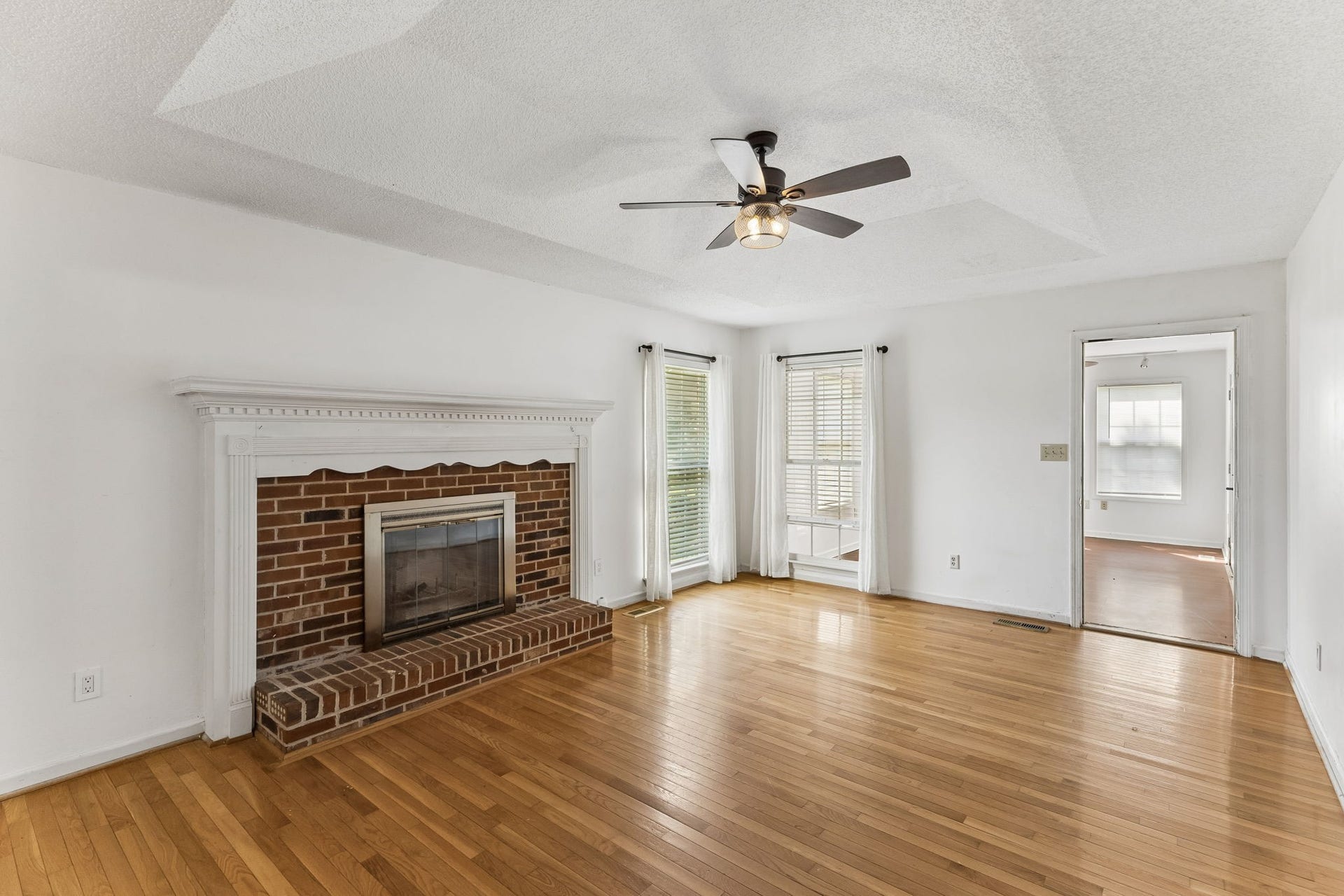 1646 Lillian Cir, Columbia, TN 38401 1646 Lillian Cir, Columbia, TN 38401