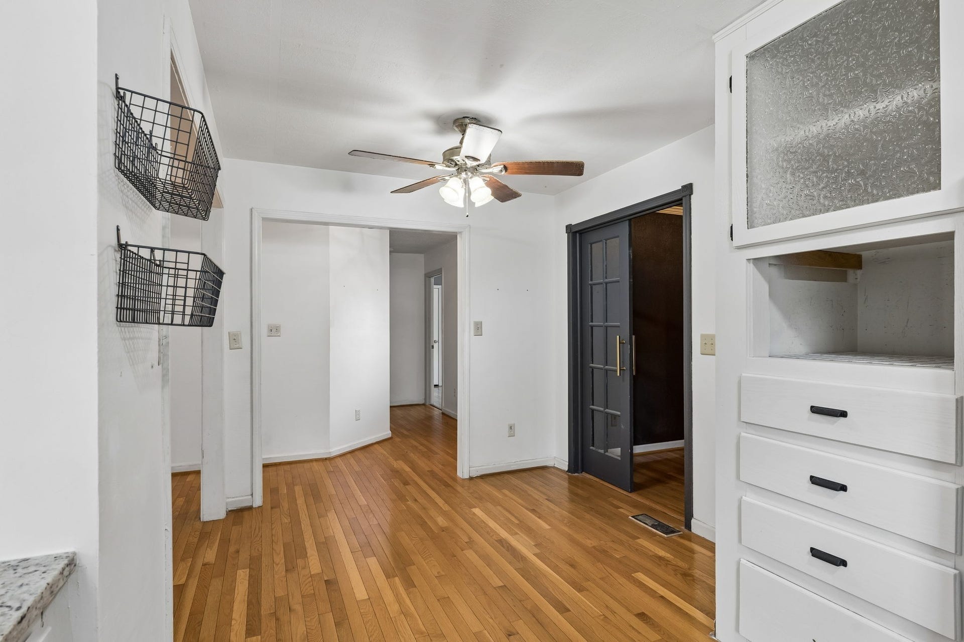 1646 Lillian Cir, Columbia, TN 38401 1646 Lillian Cir, Columbia, TN 38401