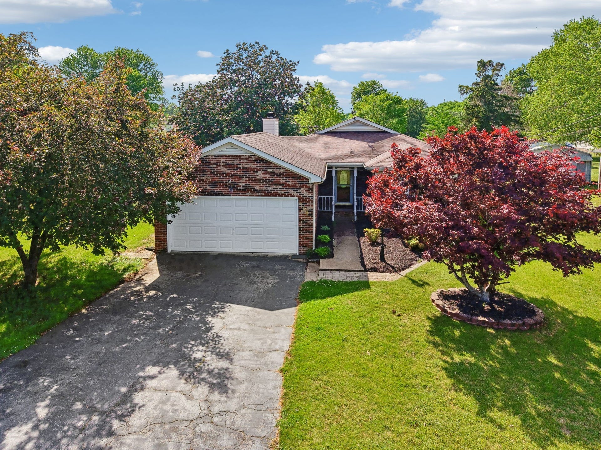 1646 Lillian Cir, Columbia, TN 38401 1646 Lillian Cir, Columbia, TN 38401