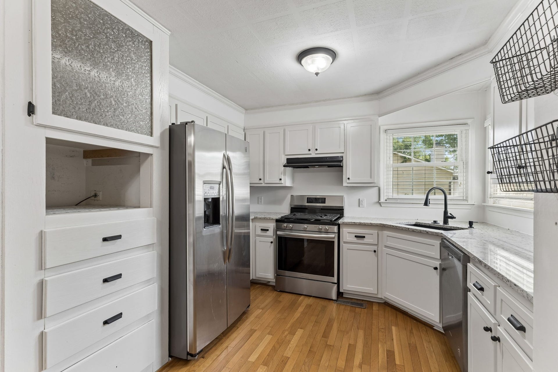 1646 Lillian Cir, Columbia, TN 38401 1646 Lillian Cir, Columbia, TN 38401