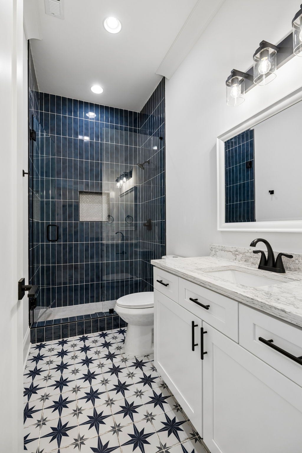 2472 Taylor Rd, Columbia, TN 38401 Large tiled stand alone shower with large vanity