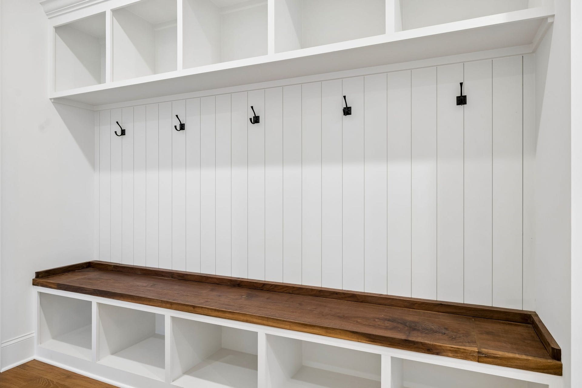 2472 Taylor Rd, Columbia, TN 38401 Mud room area for all of your things as soon as you walk into the garage.