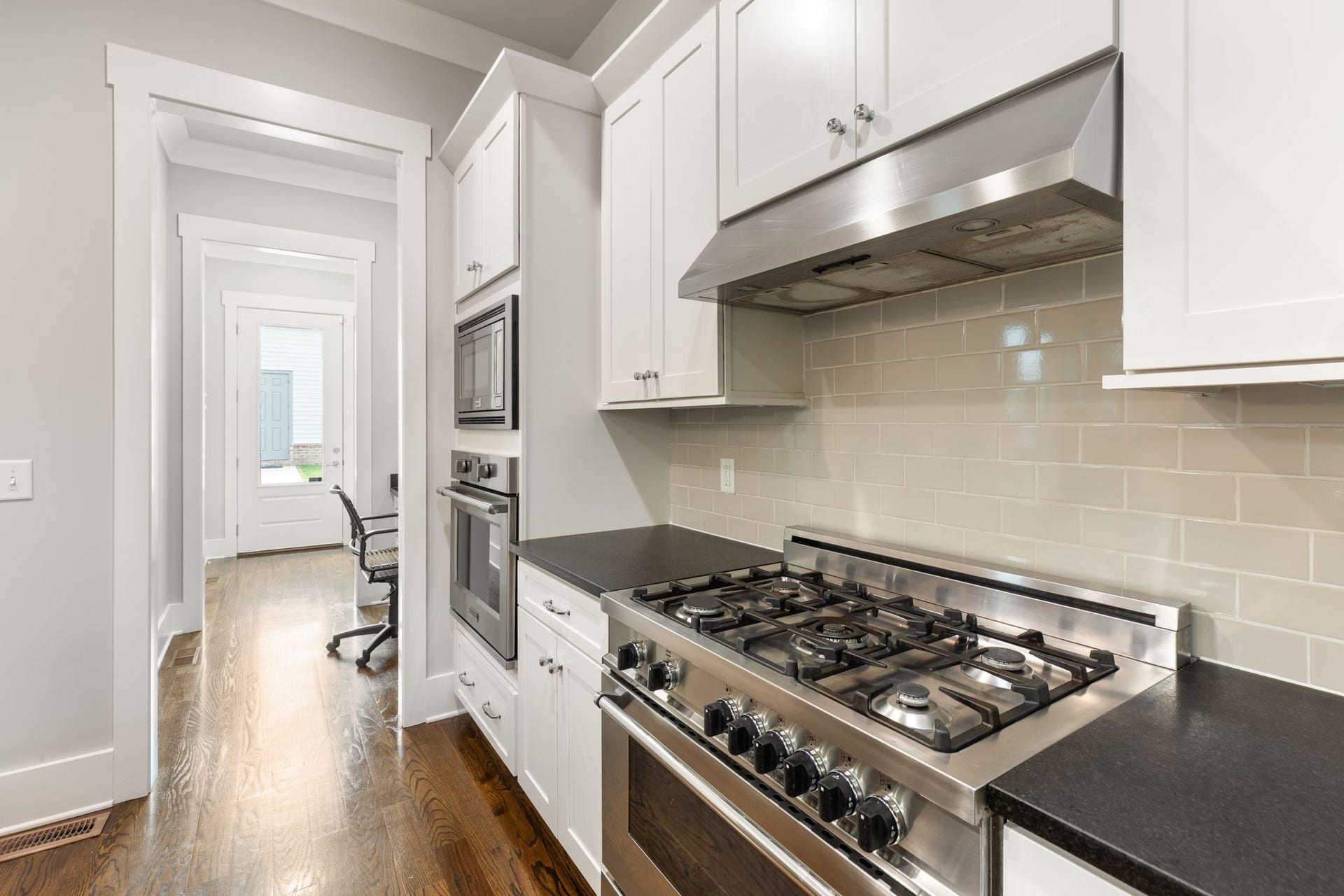 1917 Warfield Dr, Nashville, TN 37215 1917 Warfield Dr, Nashville, TN 37215